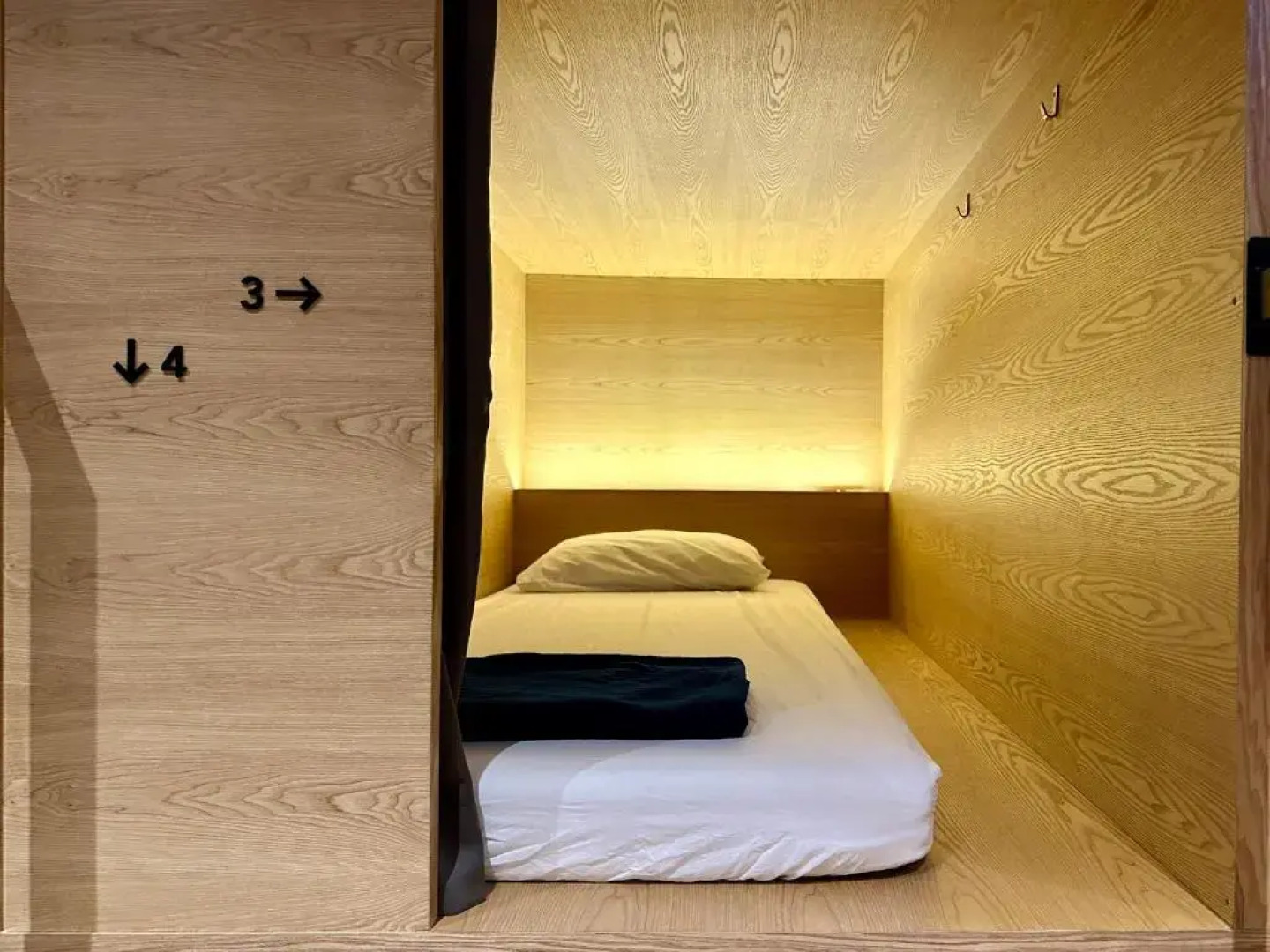 The Frame Guesthouse - Hostel