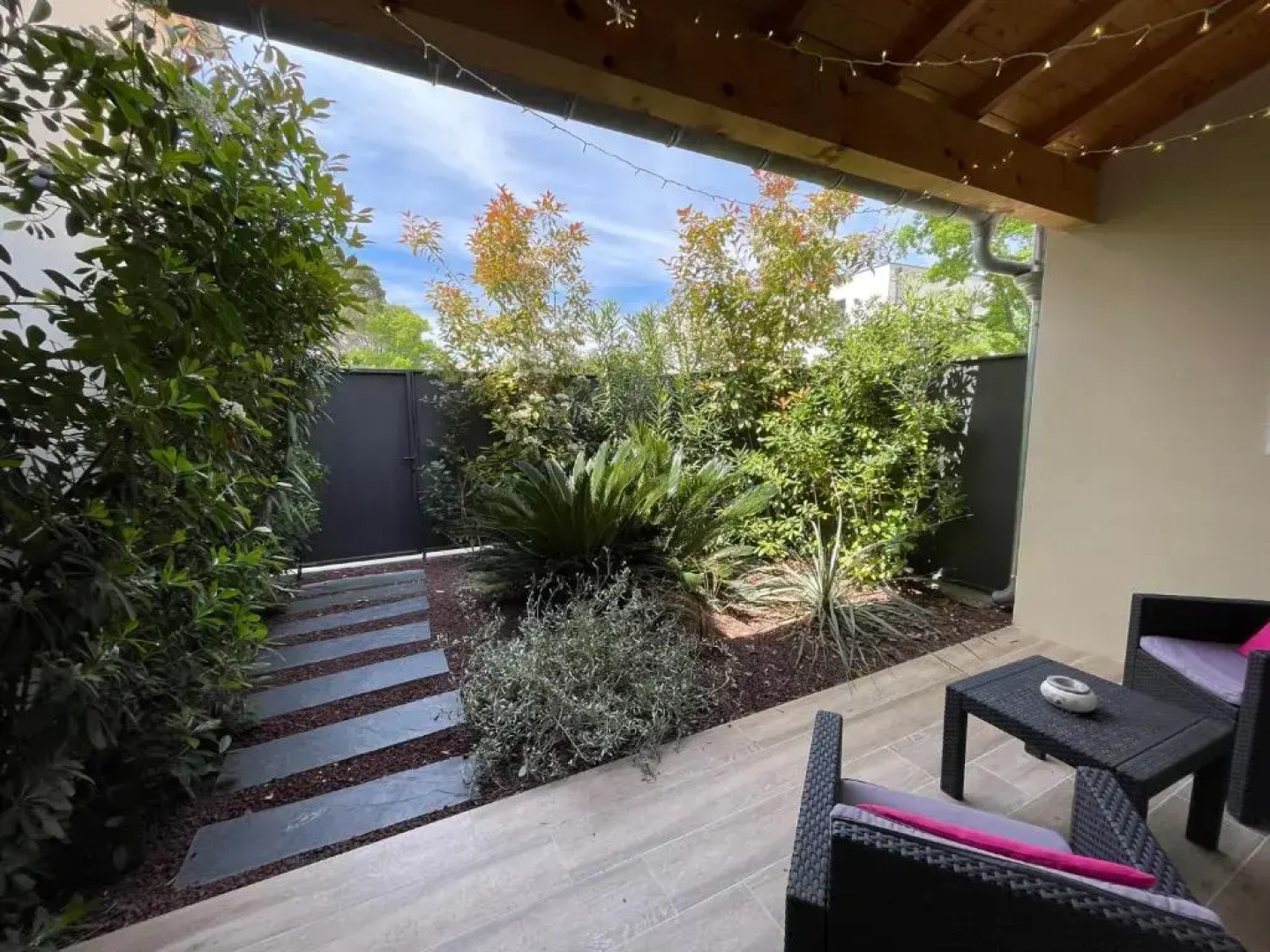 Les Jardins du Castelas by Perier-Provence