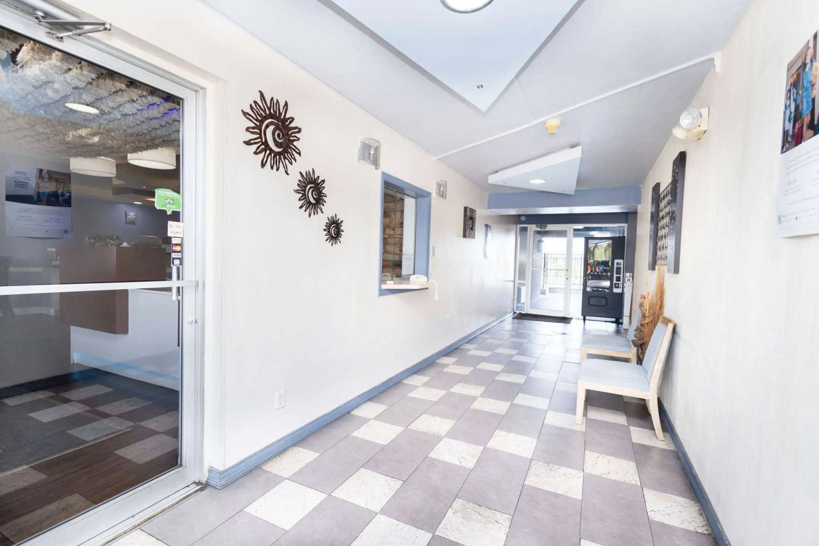 Days Inn by Wyndham Dayton Huber Heights Northeast