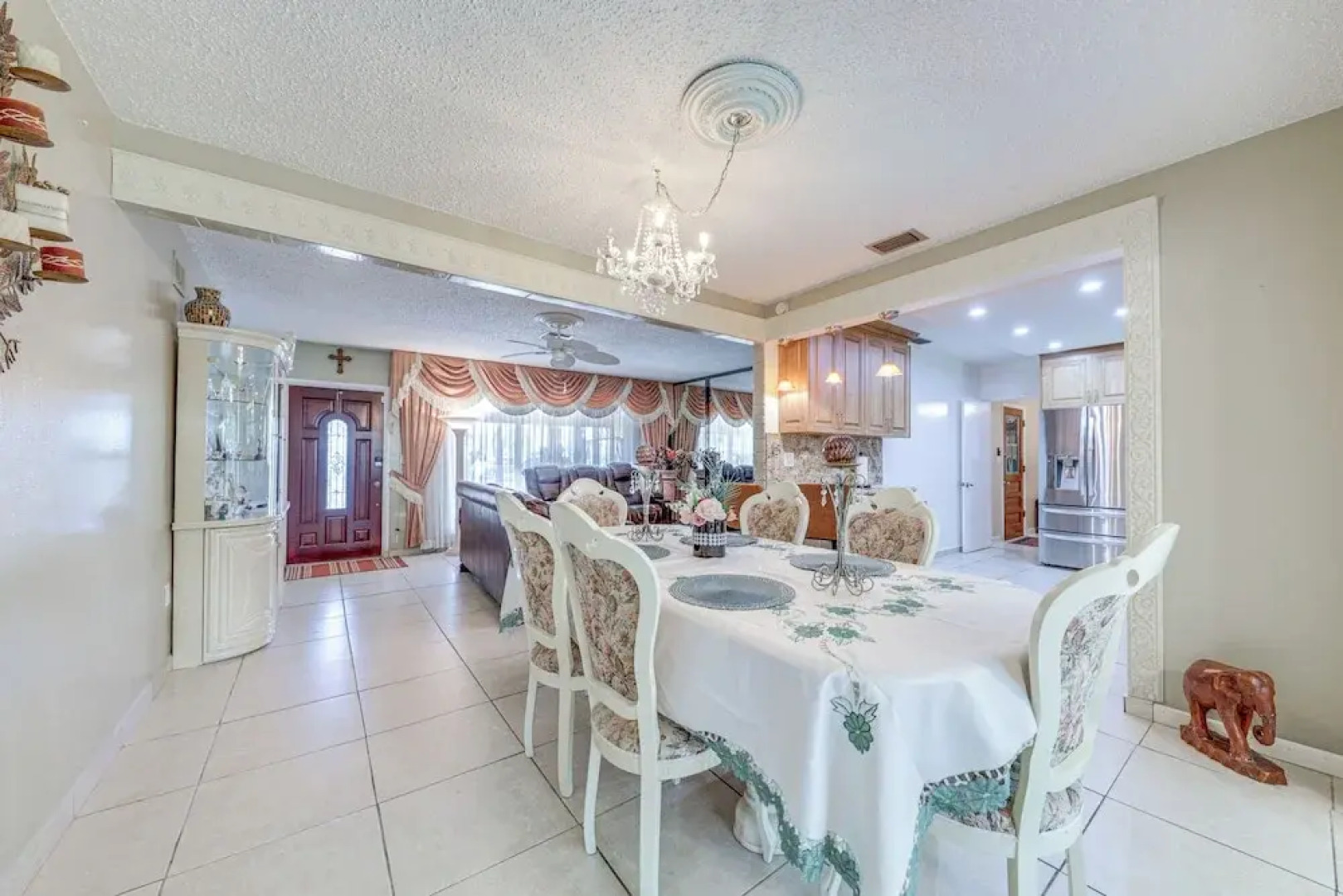 4 Mi to Hard Rock Stadium: Miramar Home w/ Bbq!