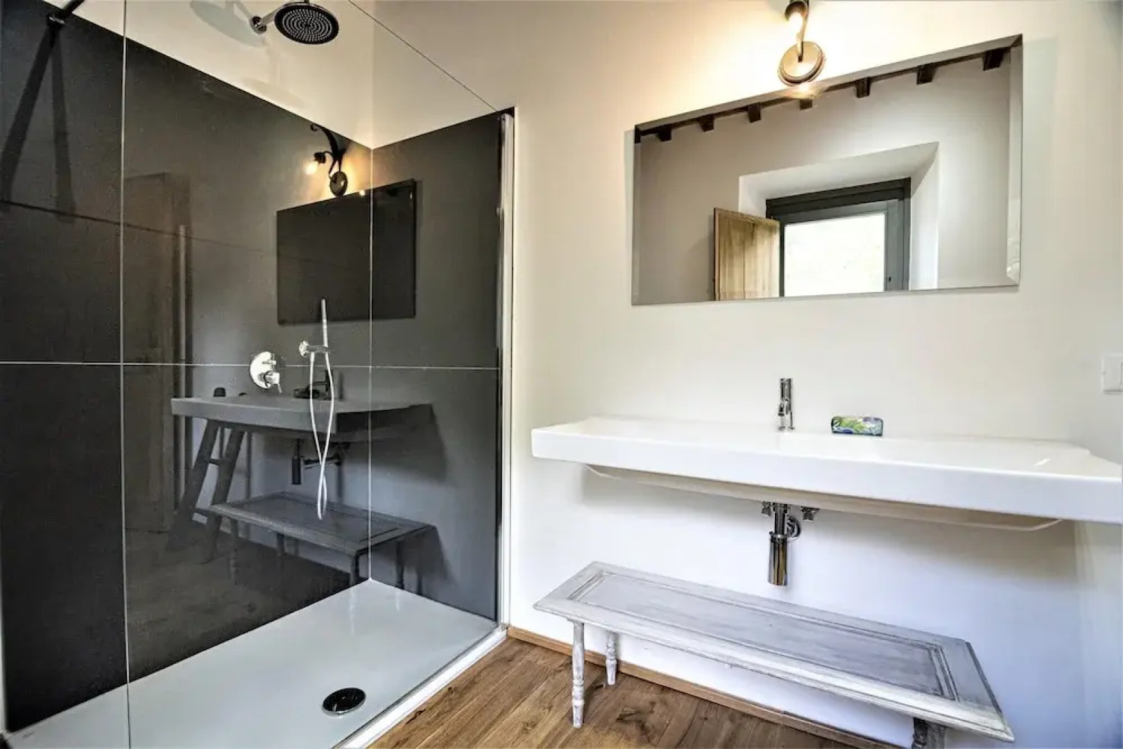 Villa With 4 Bedrooms in Monticiano Siena , With Private Pool and Wifi