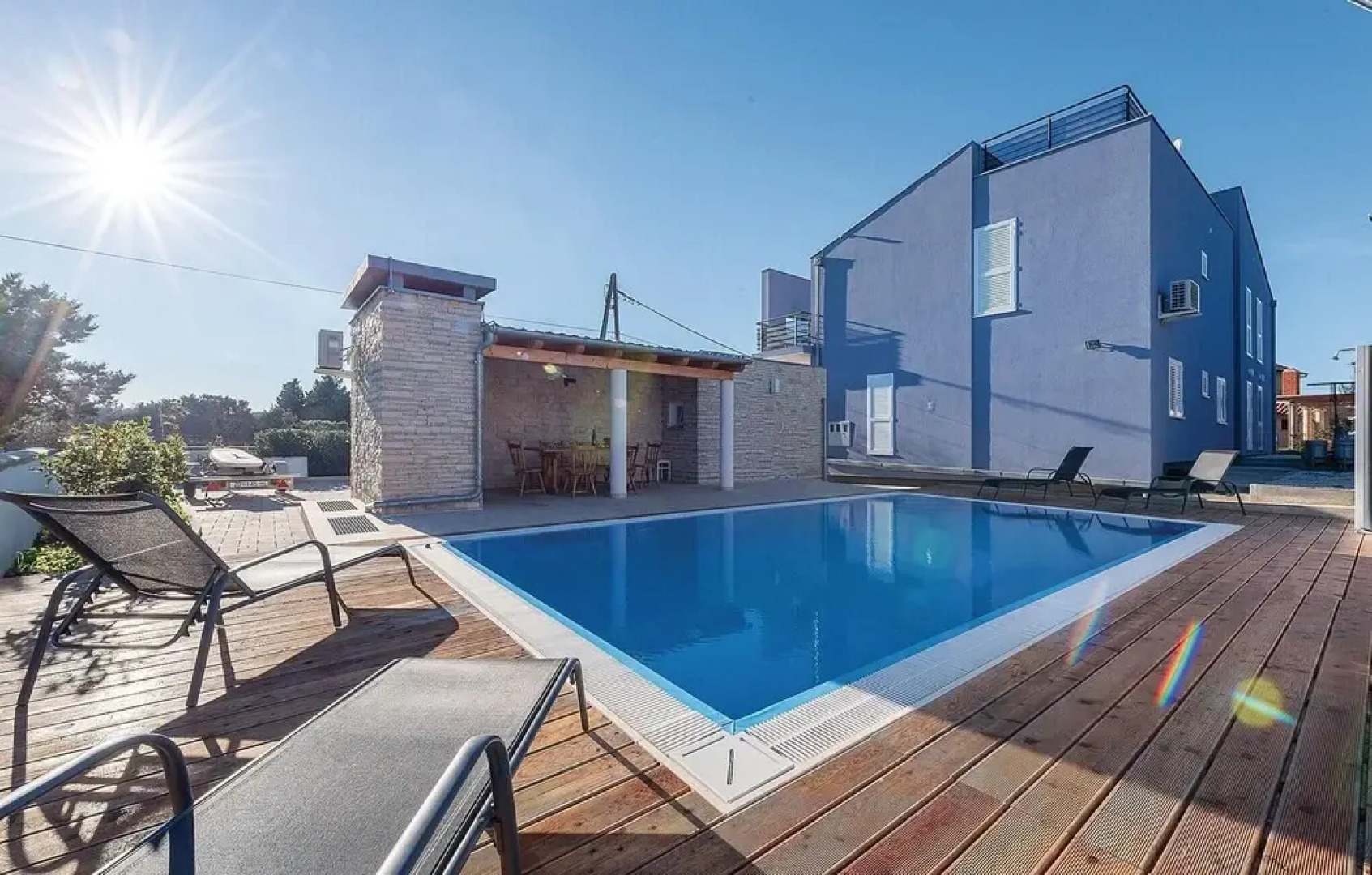 Stunning Home in Veli Rat With Wifi and 2 Bedrooms