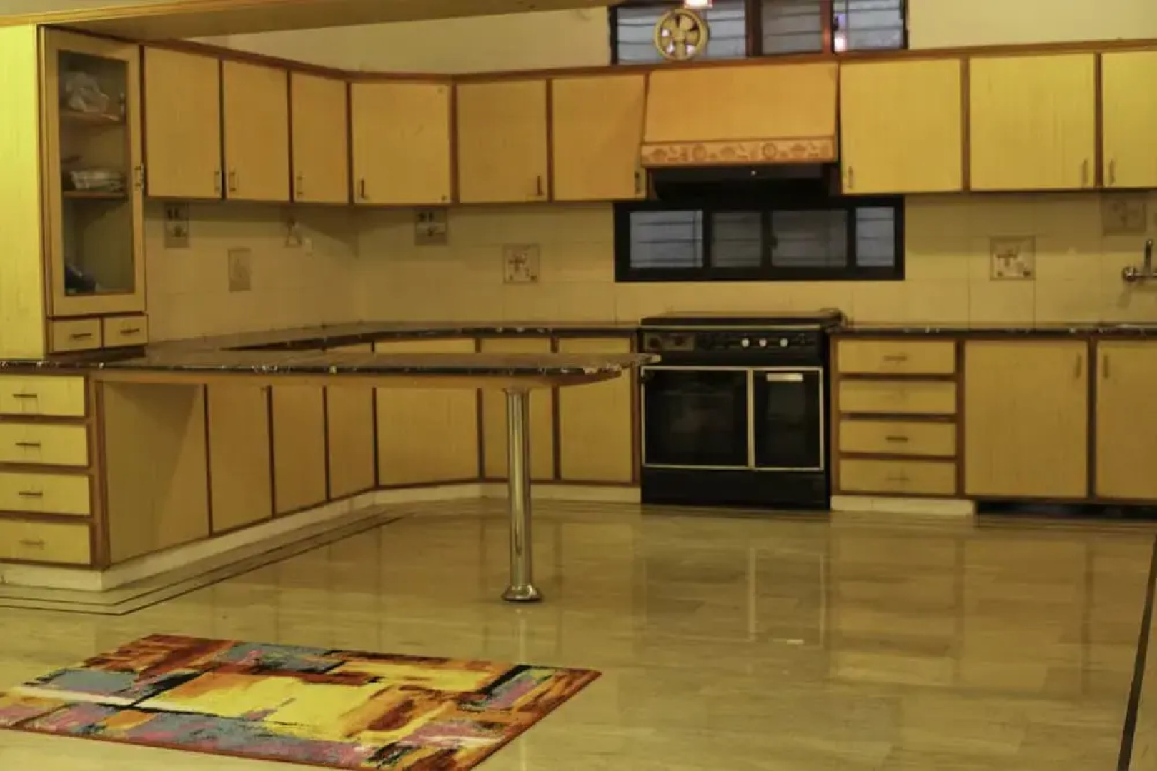 Elegant Palace Guest House