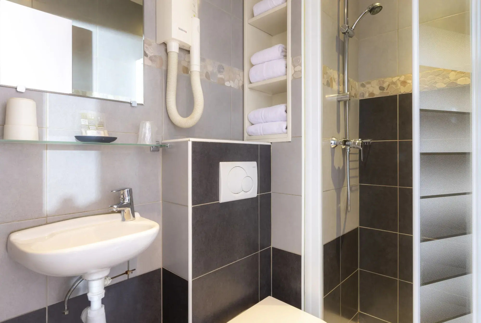 Montsouris Orléans Hotel