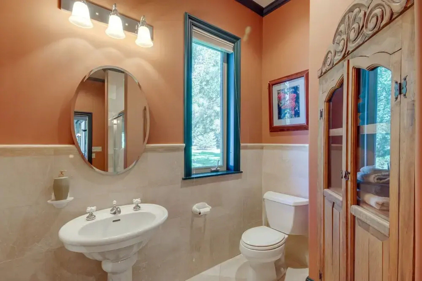 Riverfront Livingston House in Paradise Valley!