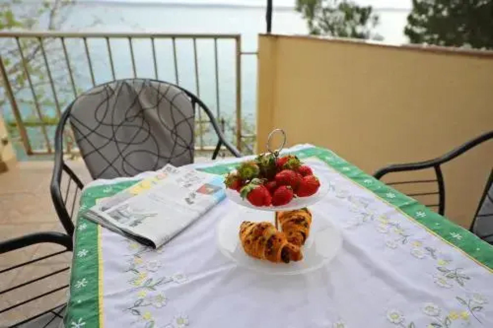 Apartments Mitrović