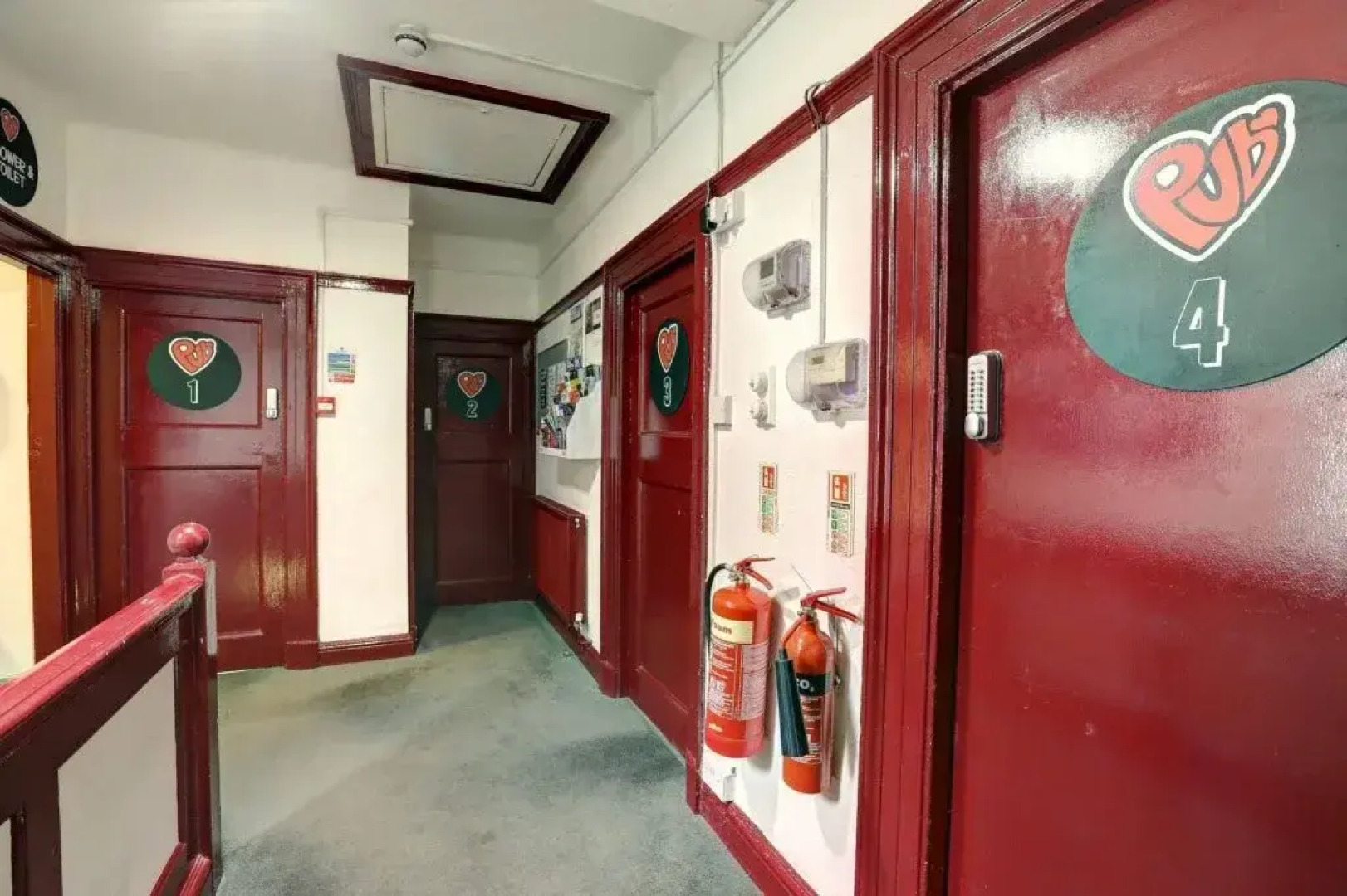 PubLove @ The Steam Engine - Hostel