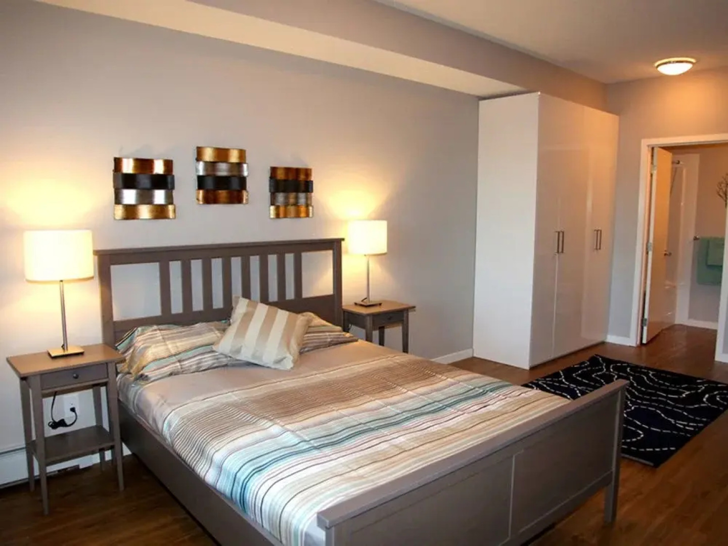 O hotel suites Airdrie Copperstone