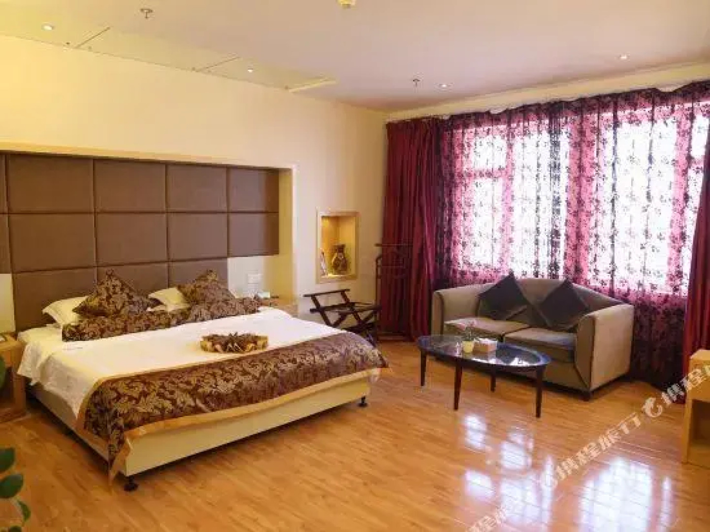 Hongyuan International Hotel