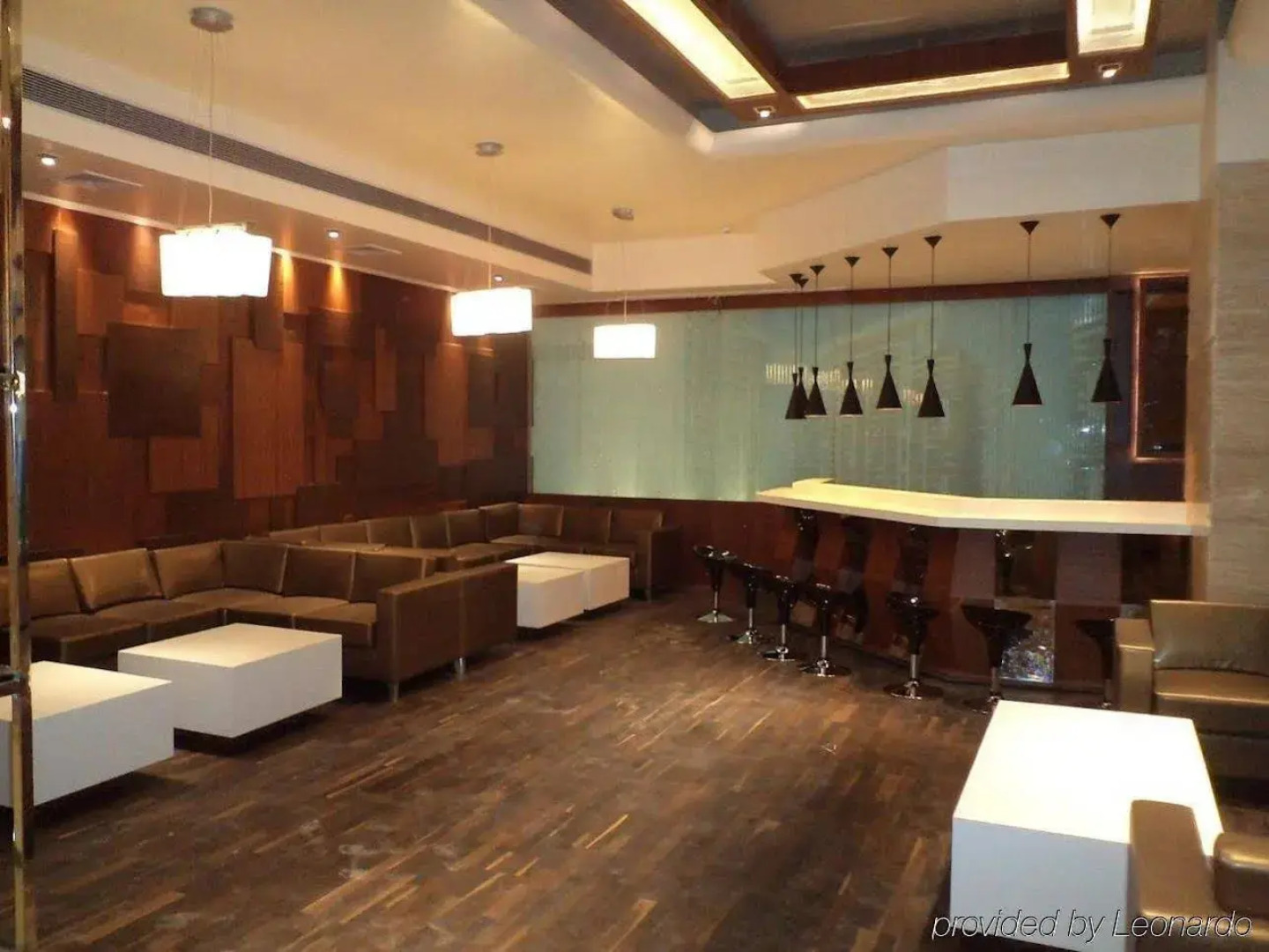 Mahagun Sarovar Portico Suites Ghaziabad