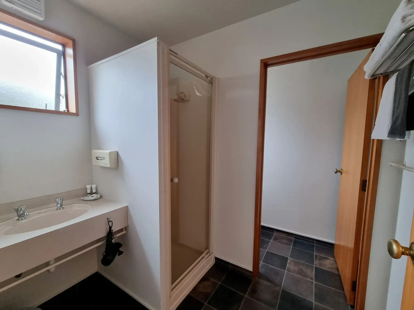 ASURE Highpark Motor Inn