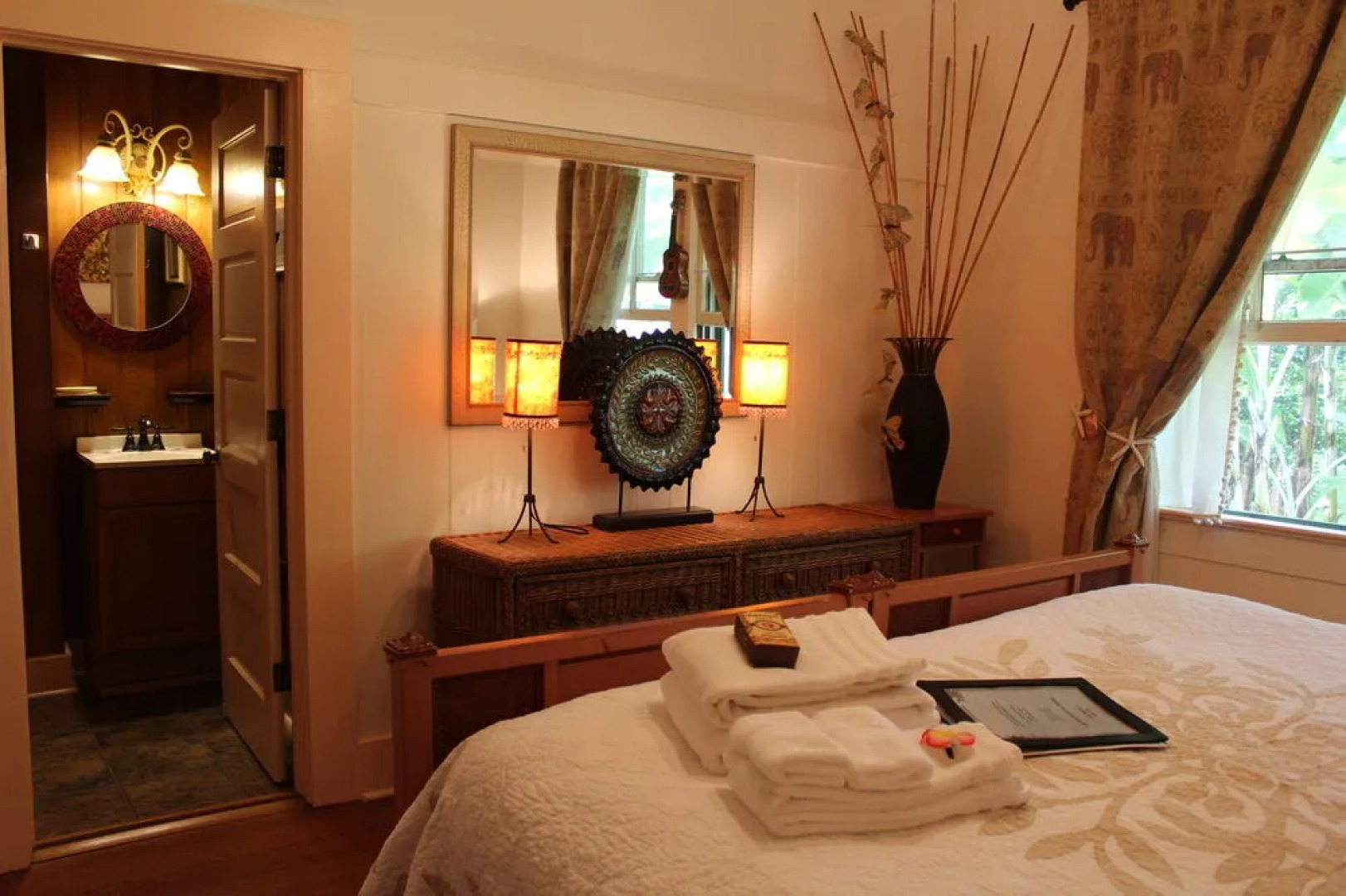 Haiku Plantation Inn Bed & Breakfast