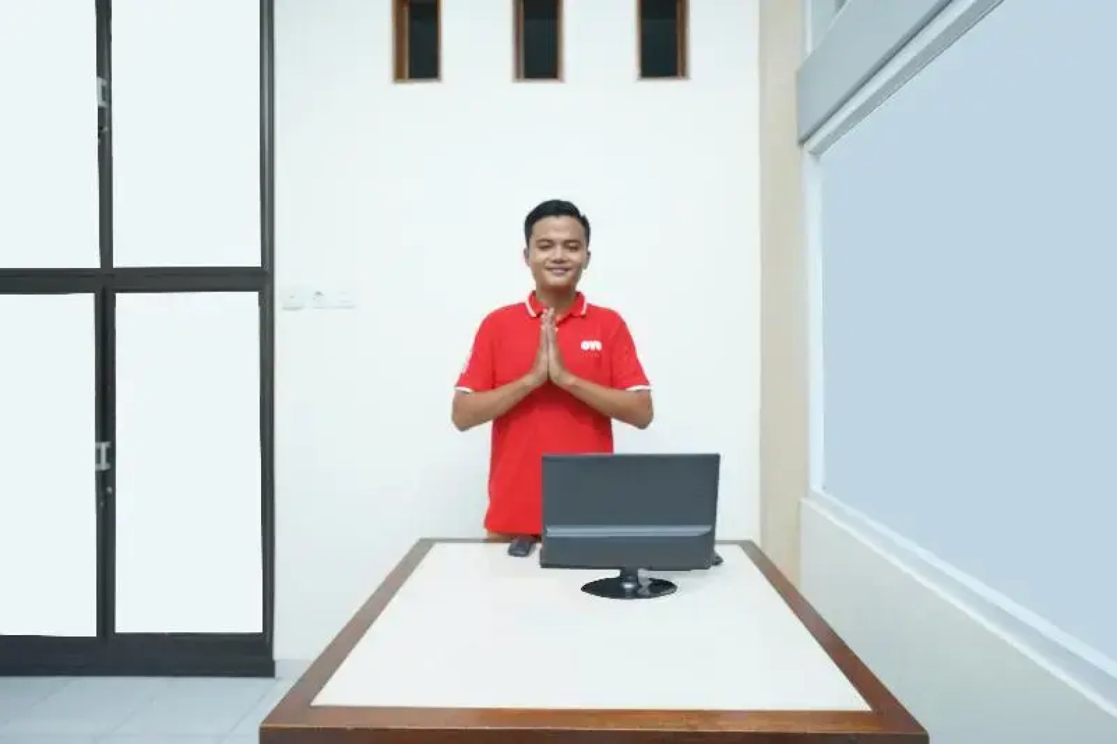 OYO 1642 Penginapan Anggrek Syariah 2