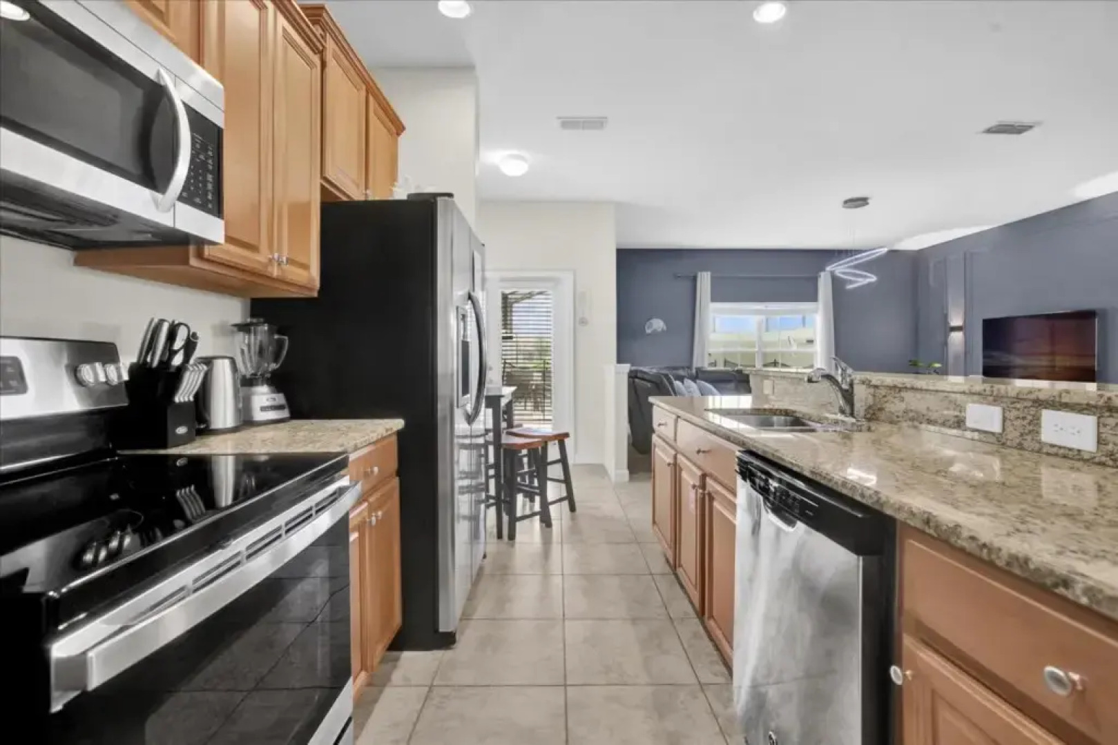 5 Bedrooms / 4 Bathrooms / Paradise Palms (8869 CP), Kissimmee, US