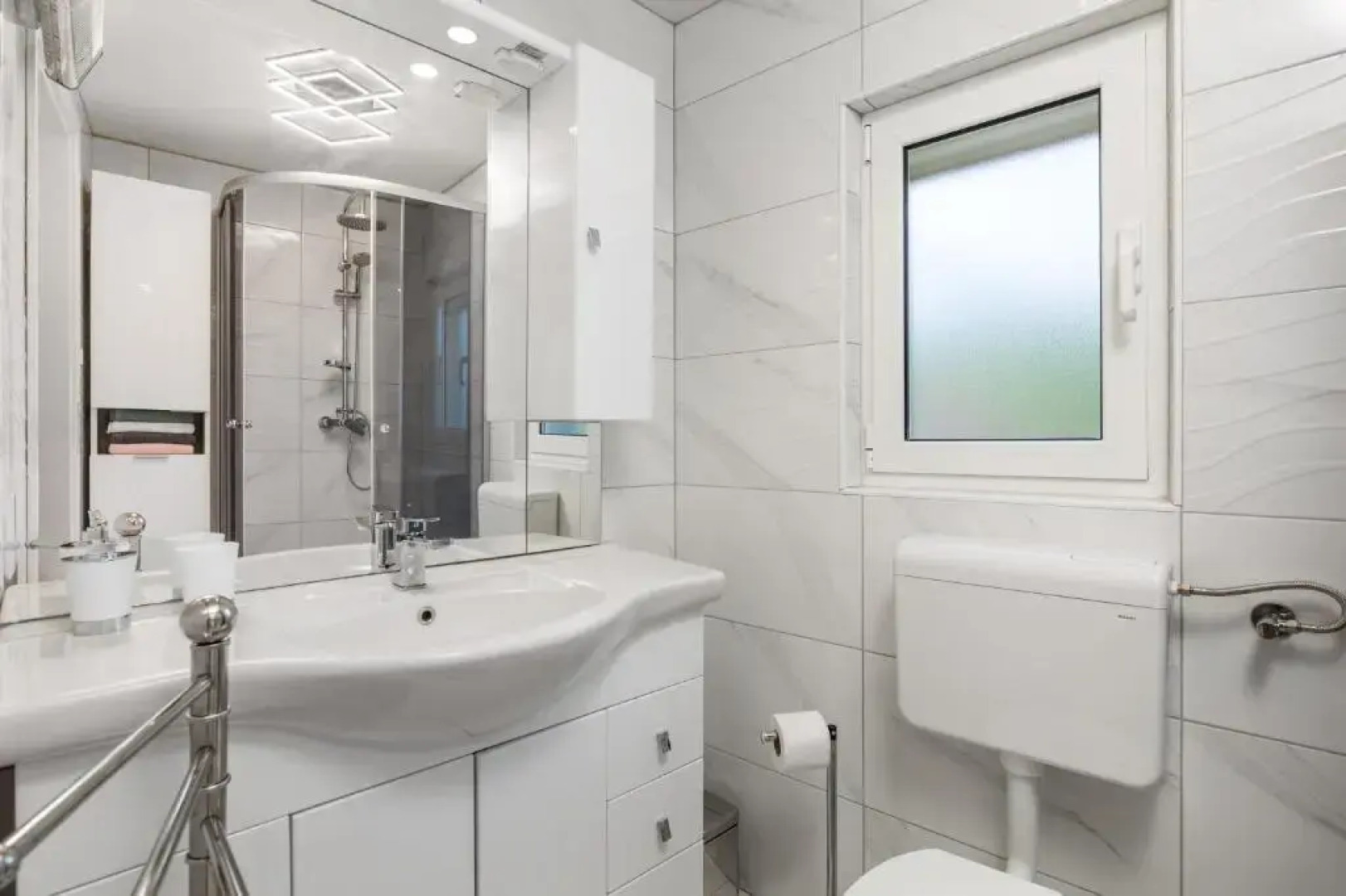 House Bajota with terrace and sea view