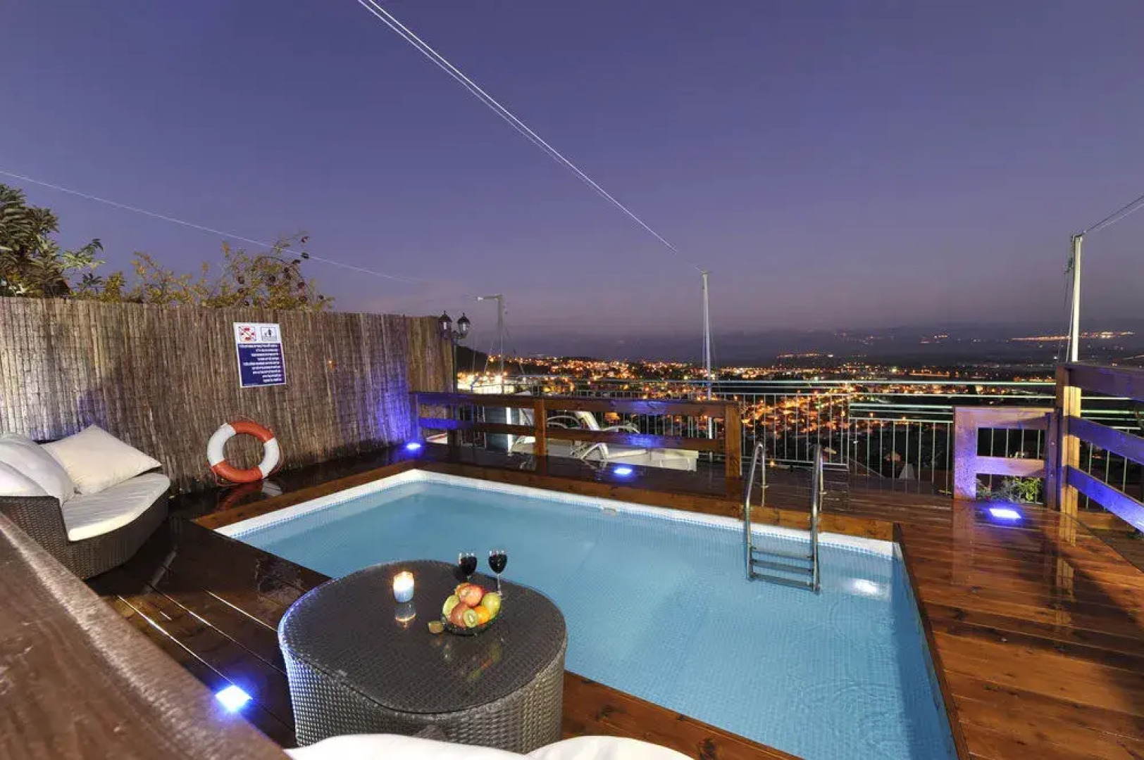 El Gey Oni - Royal Suites