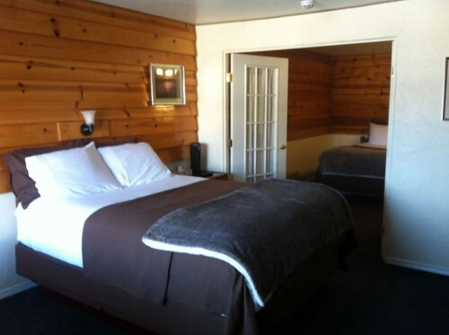 Captain's Choice Motel