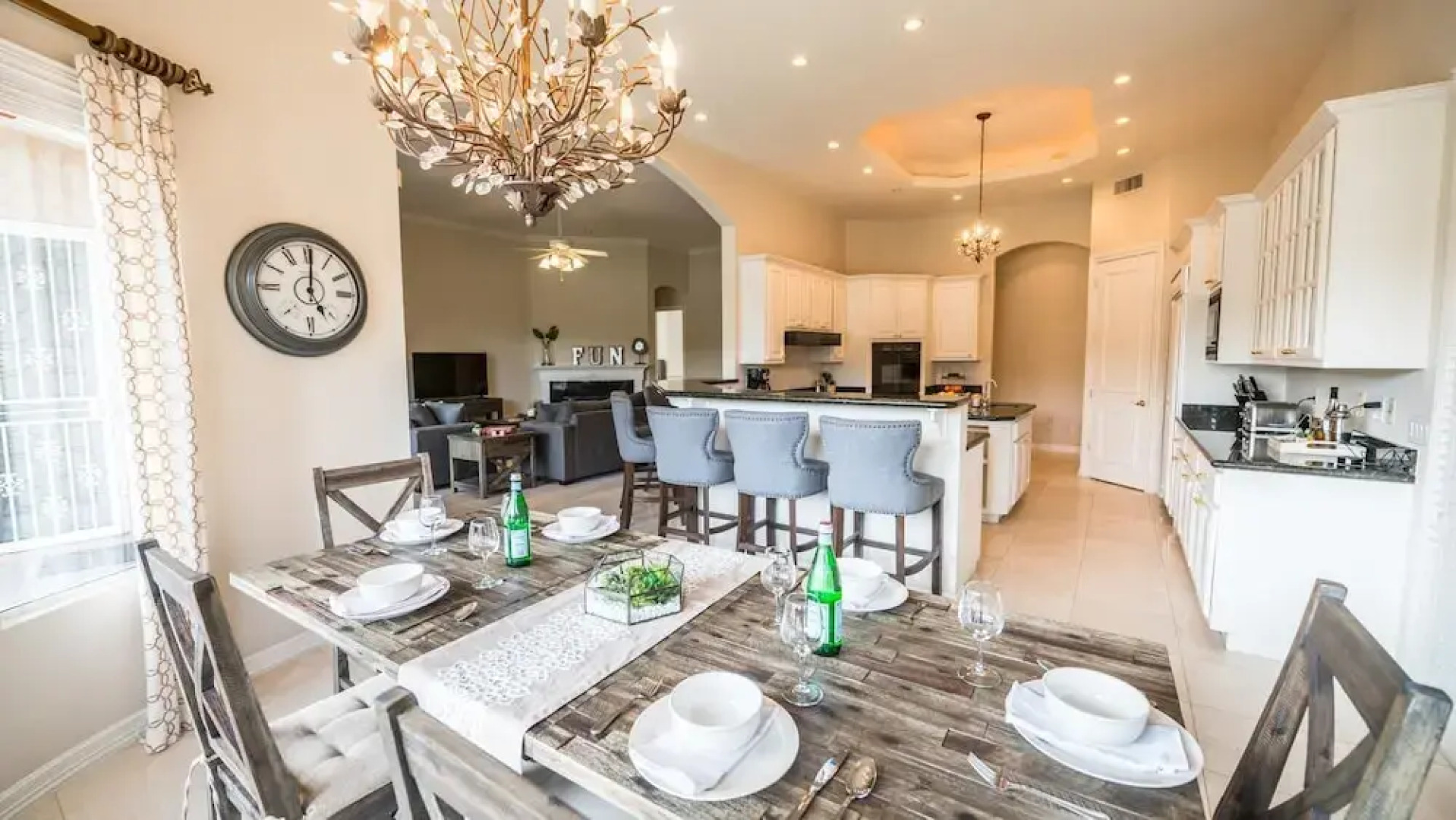 Paradise Valley by AvantStay