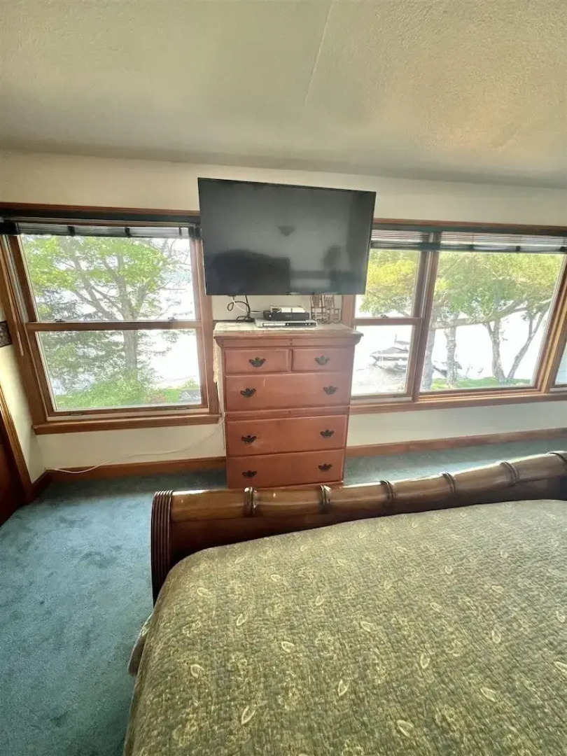 Sebago Escape Limit 12 5 Bedroom Home by RedAwning