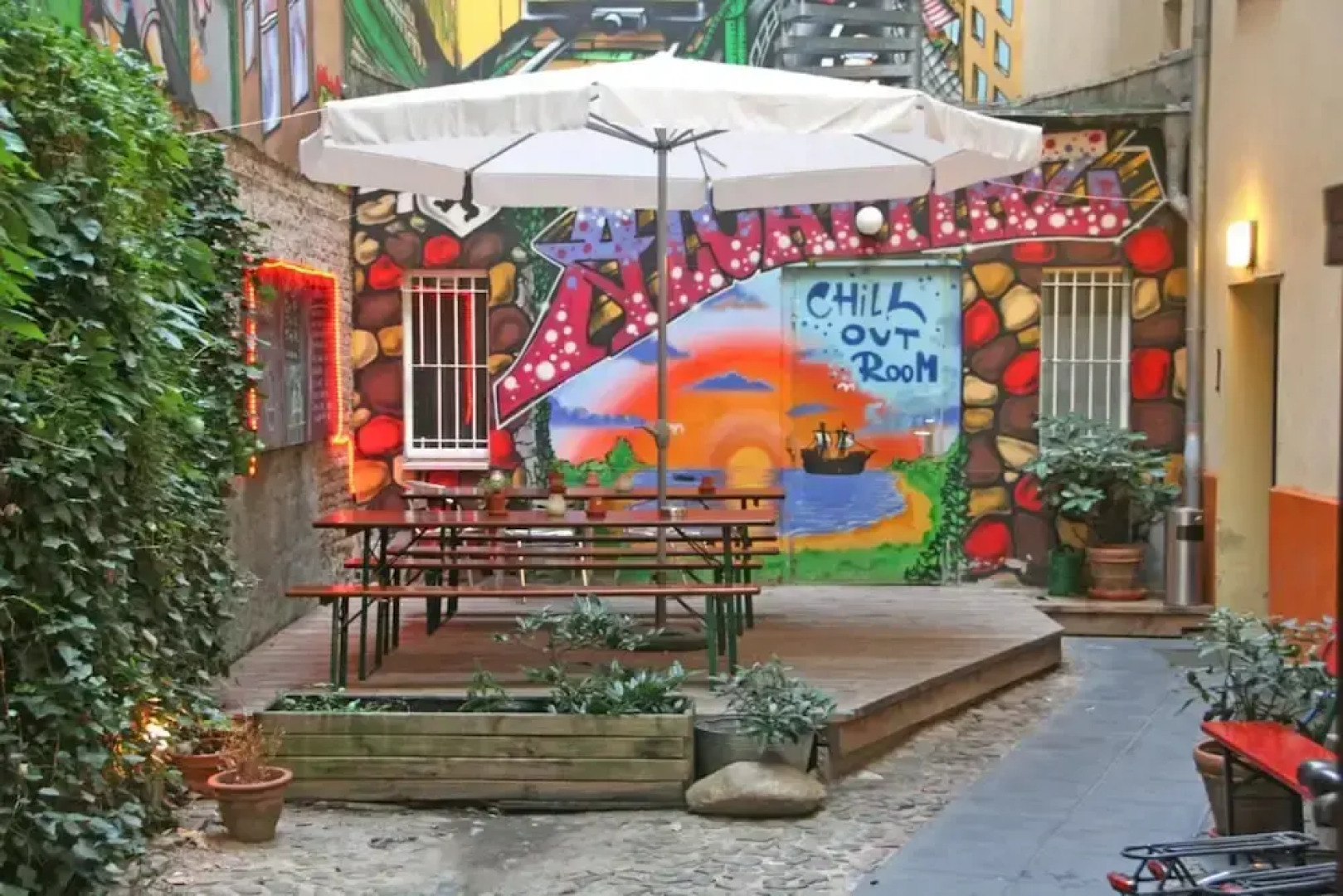 Alcatraz Backpacker Hostel