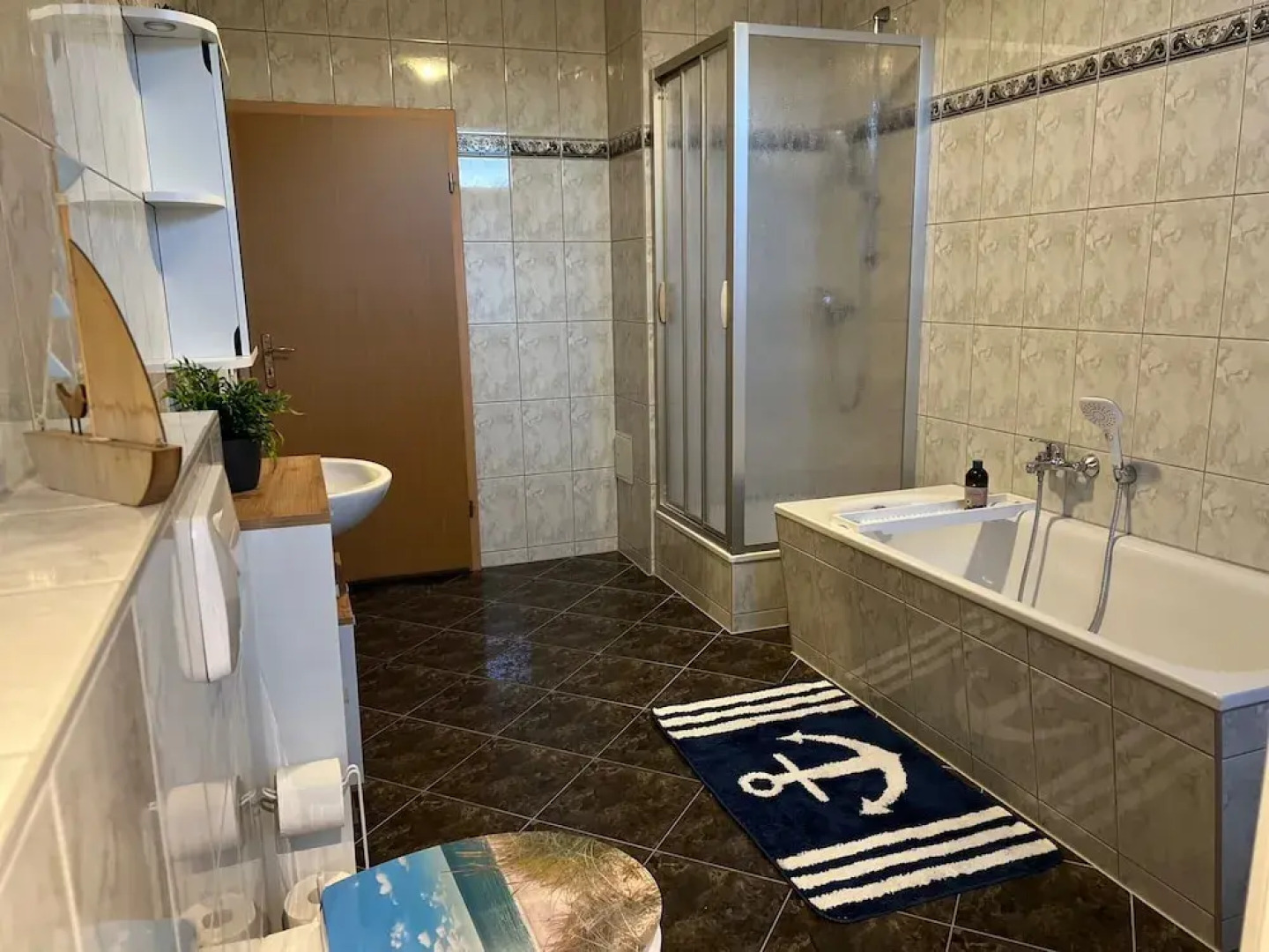 Apartment in Zwickau Near Horch Museum