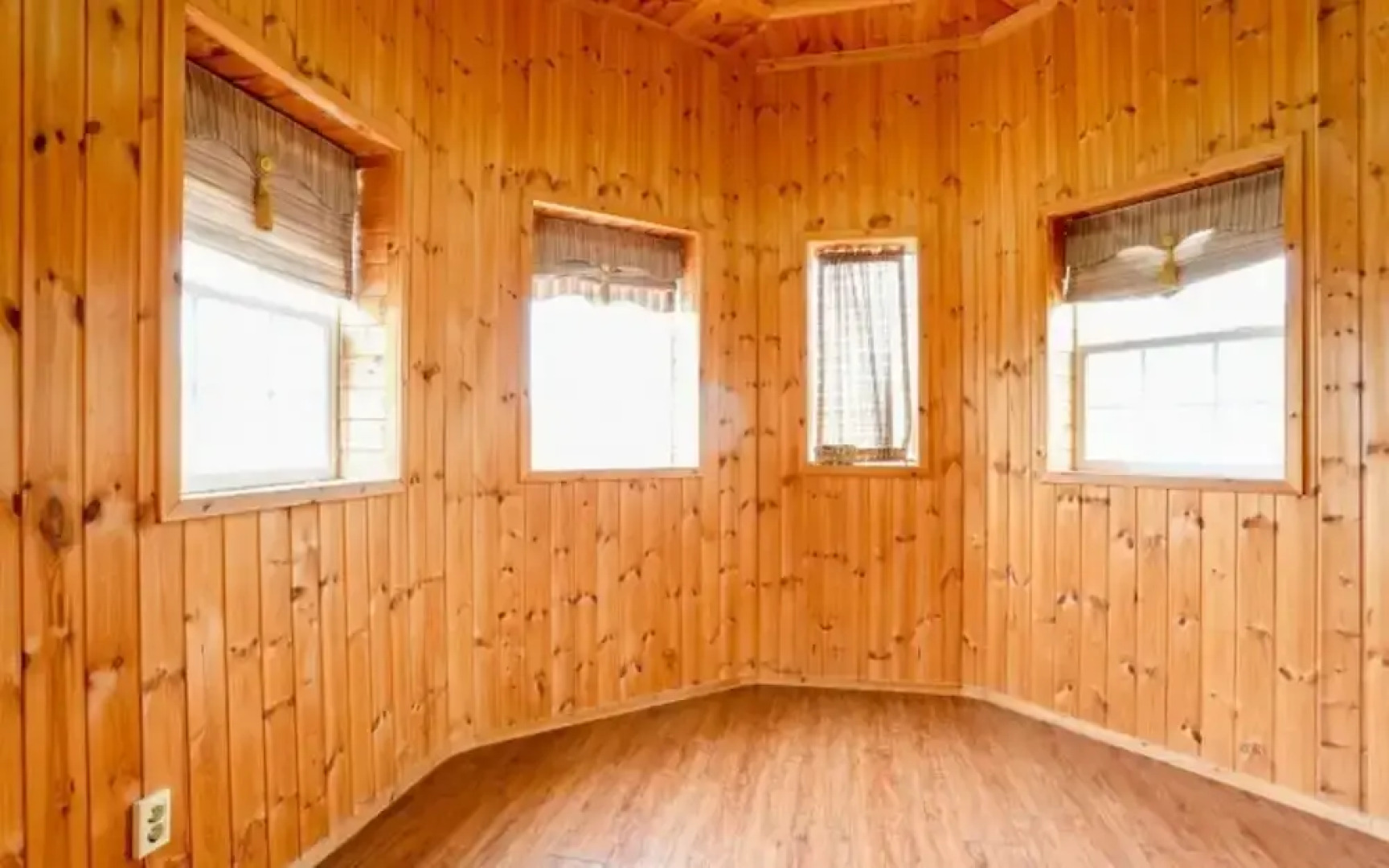 Taean Pineberg Pension