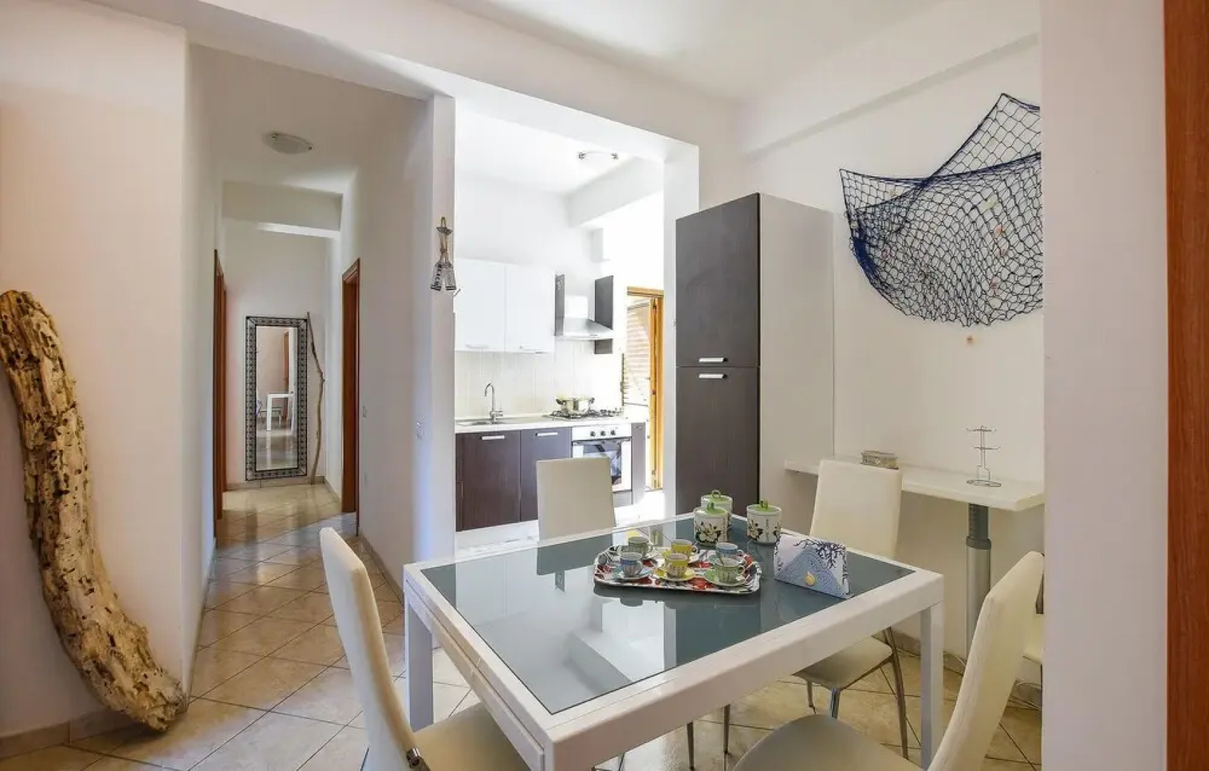 Beautiful Apartment in Nocera Terinese With Wifi and 2 Bedrooms