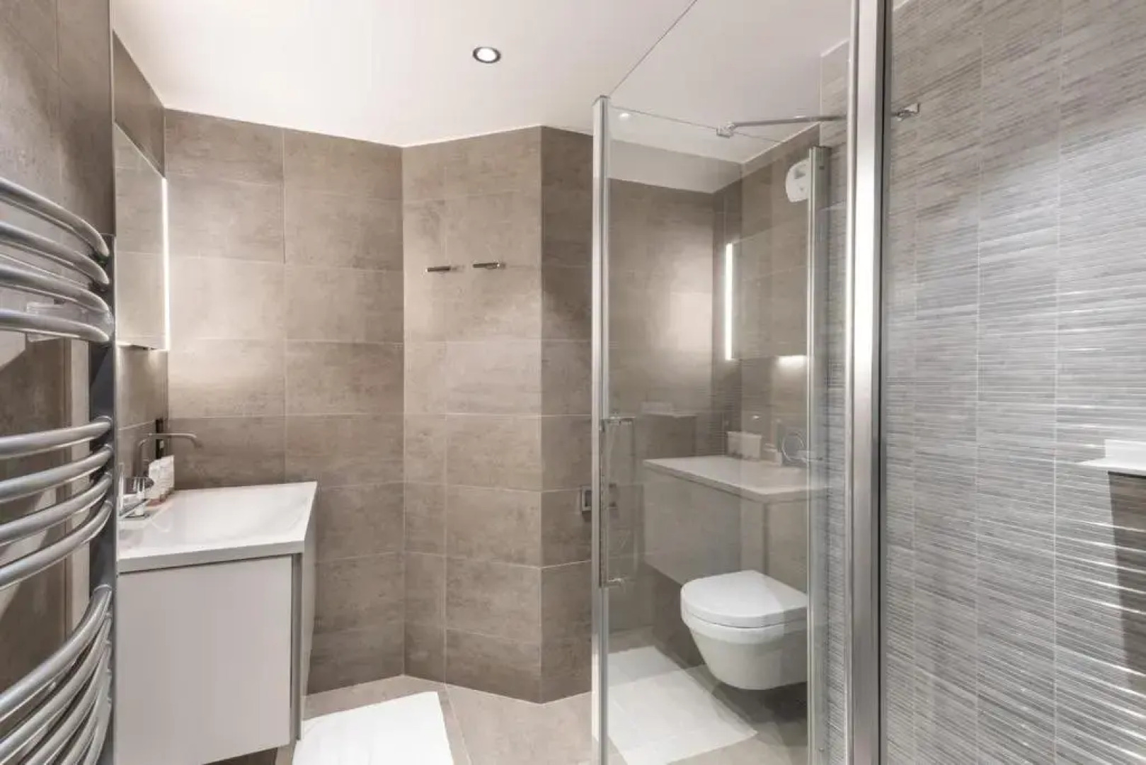 Vail Lodge by Alpine Resorts