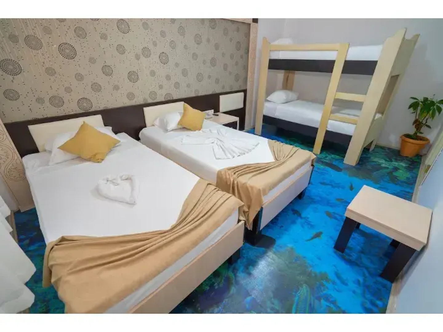 Aperion Beach  Hotel