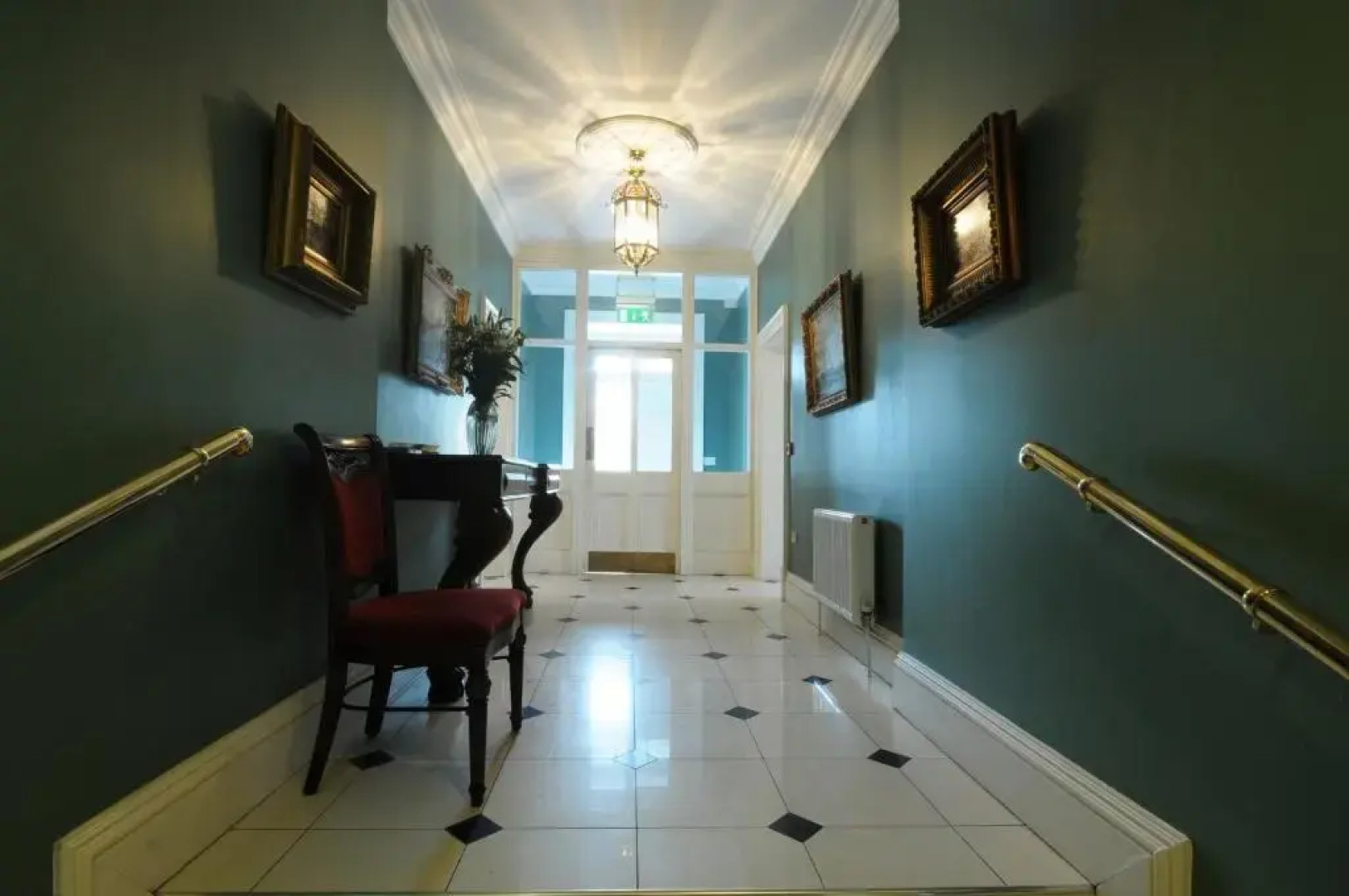 Ashbrook Arms Townhouse and Restaurant