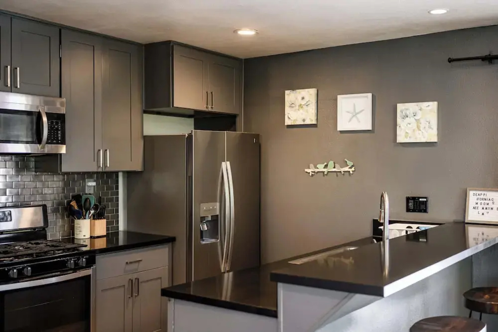 Spacious Family Friendly House in Central Location