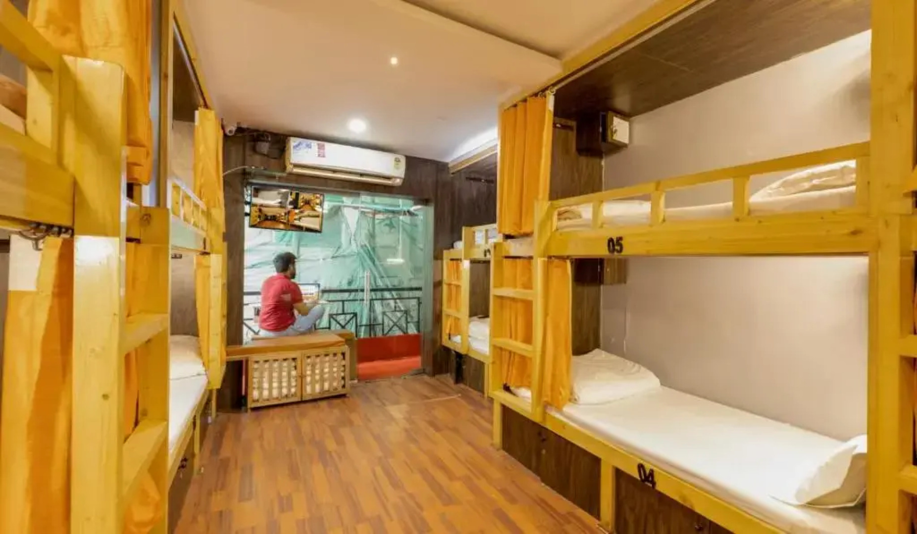 Sunrise Dormitory Hostel