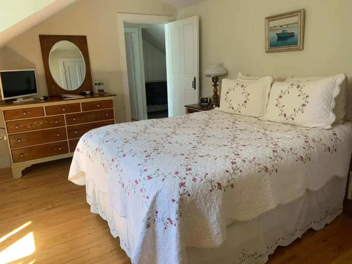 Delano Homestead Bed & Breakfast