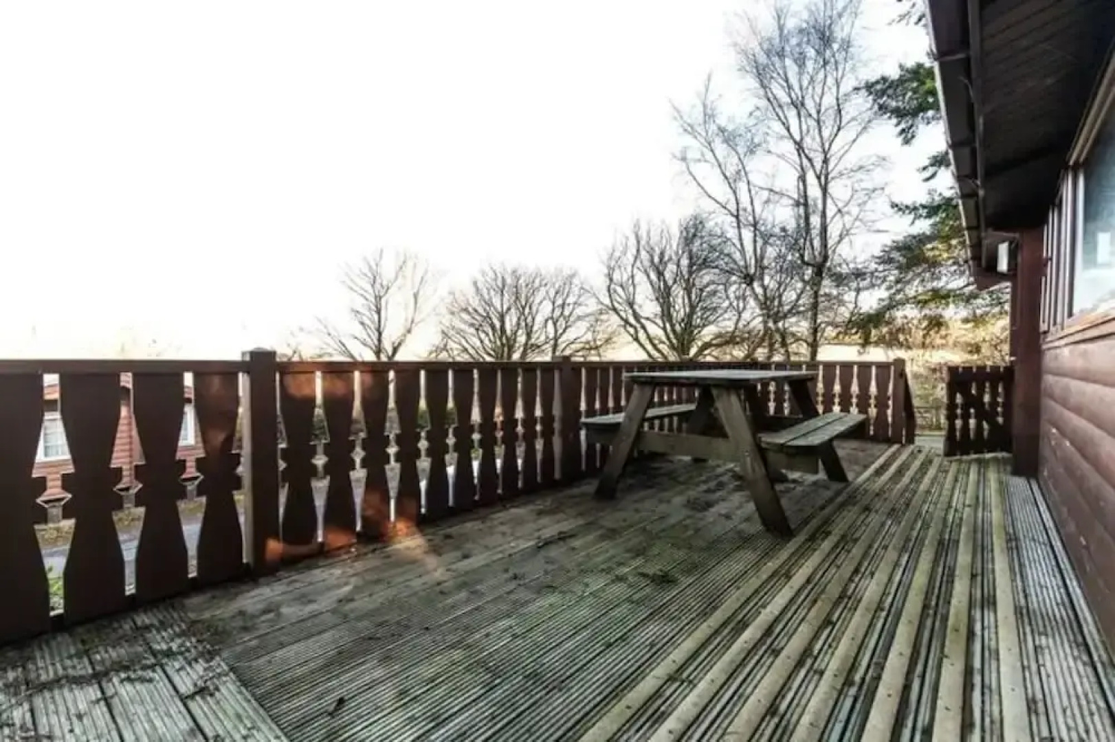 Two Bed Log Cabin in the Mountains