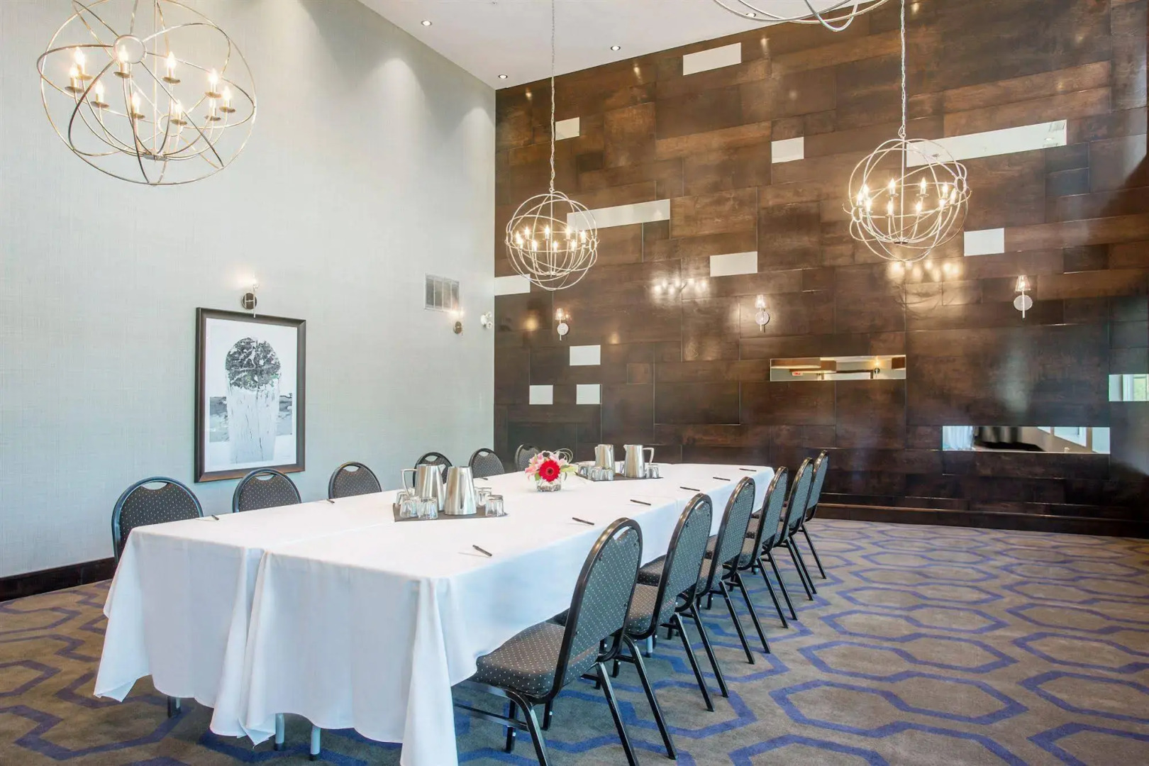 Sandman Signature Kamloops Hotel