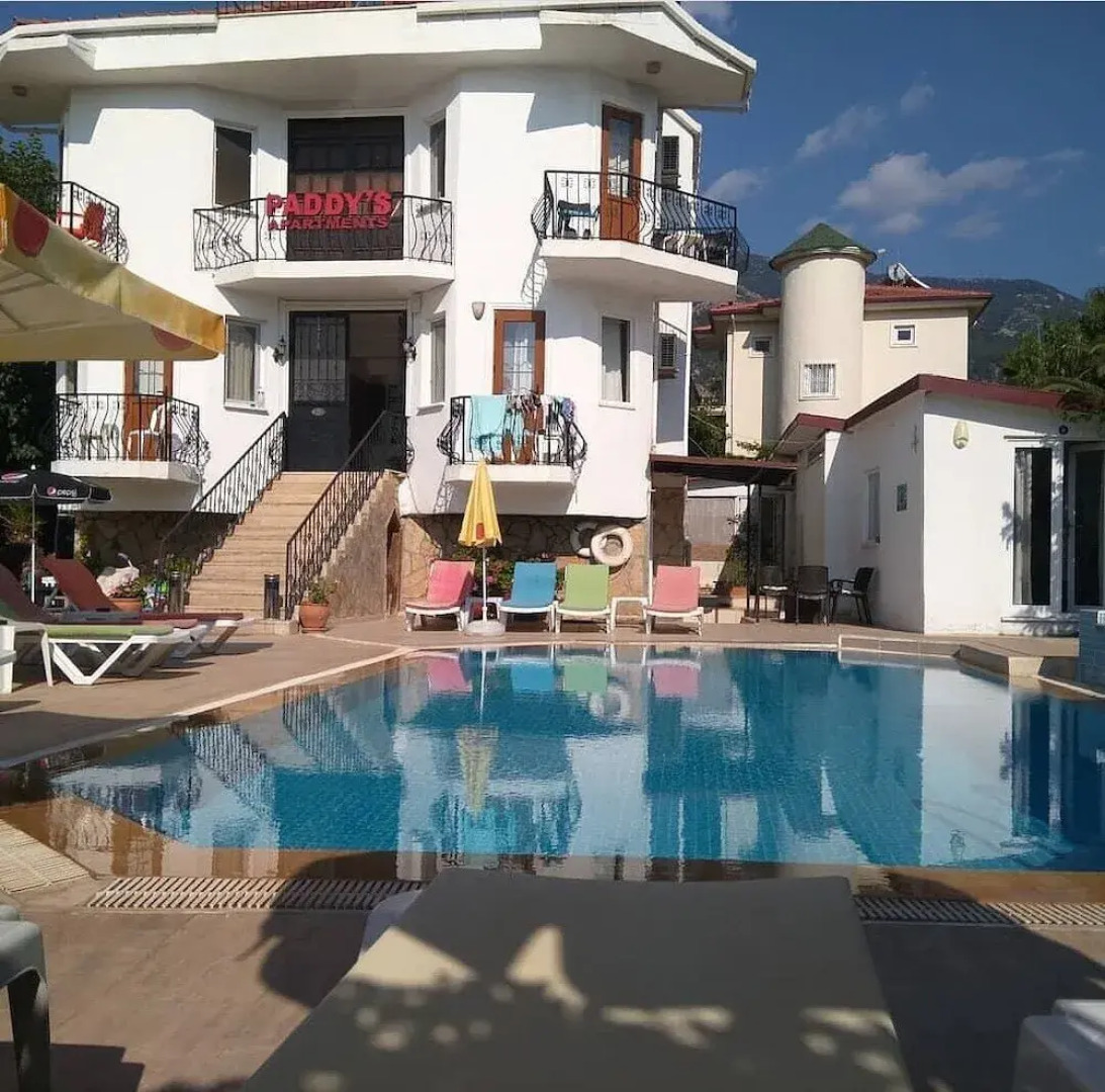 Paddys Apartments Ovacık