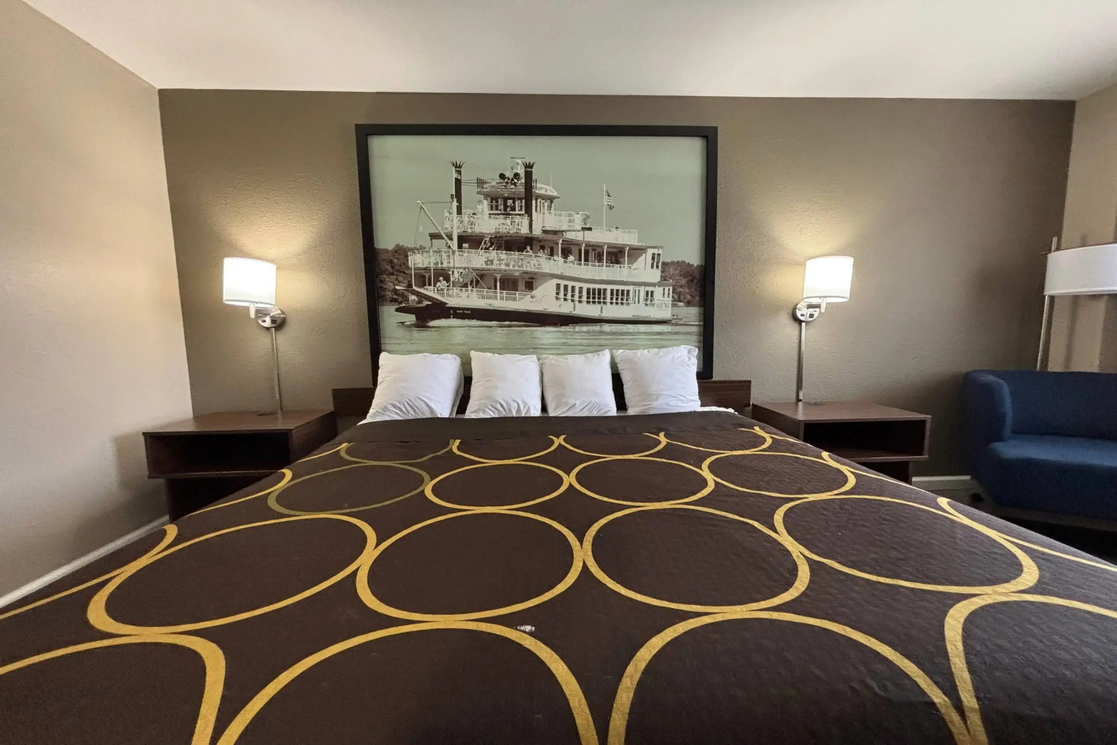 Super 8 by Wyndham Alton