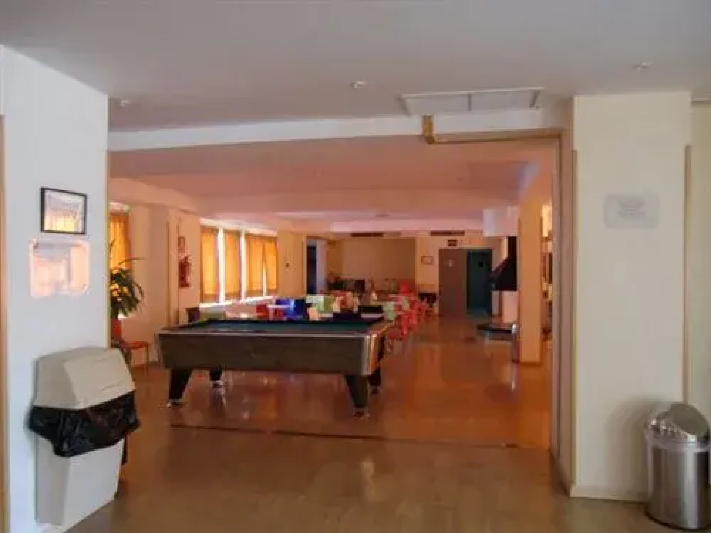 Albergue Inturjoven Sierra Nevada - Hostel