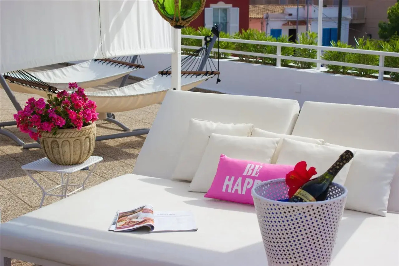 Bella Colina I Vintage Hotel 1953