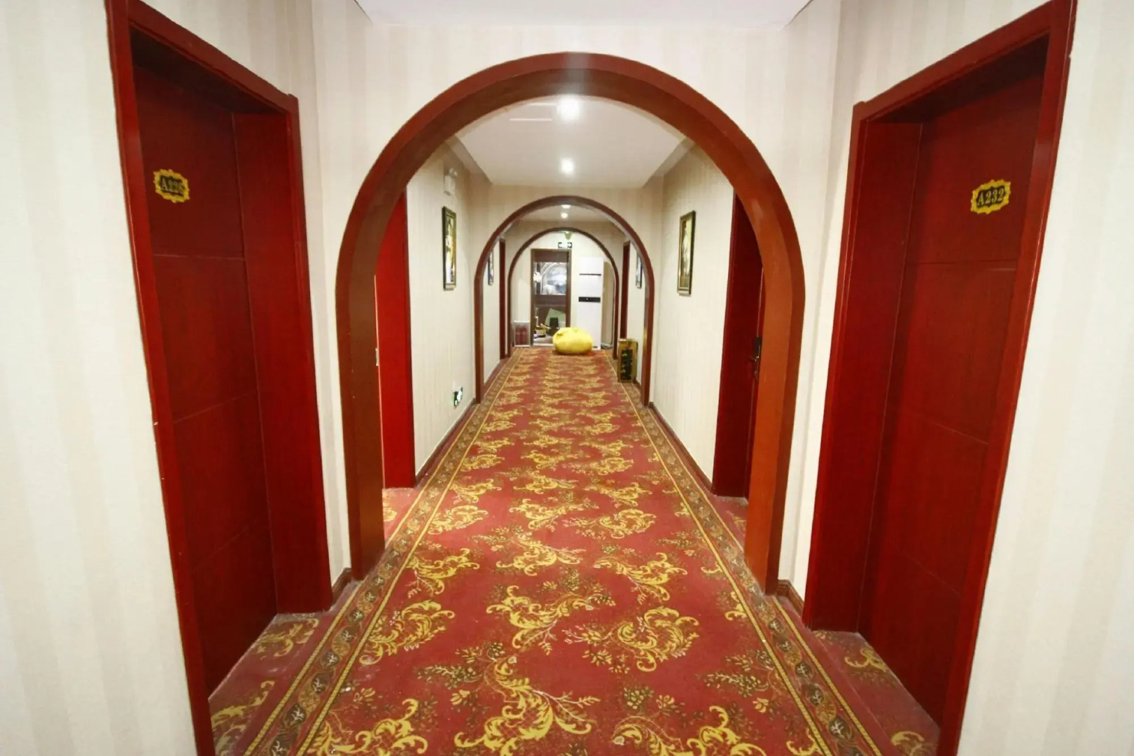 贝壳酒店(单县辛格玛商城店)