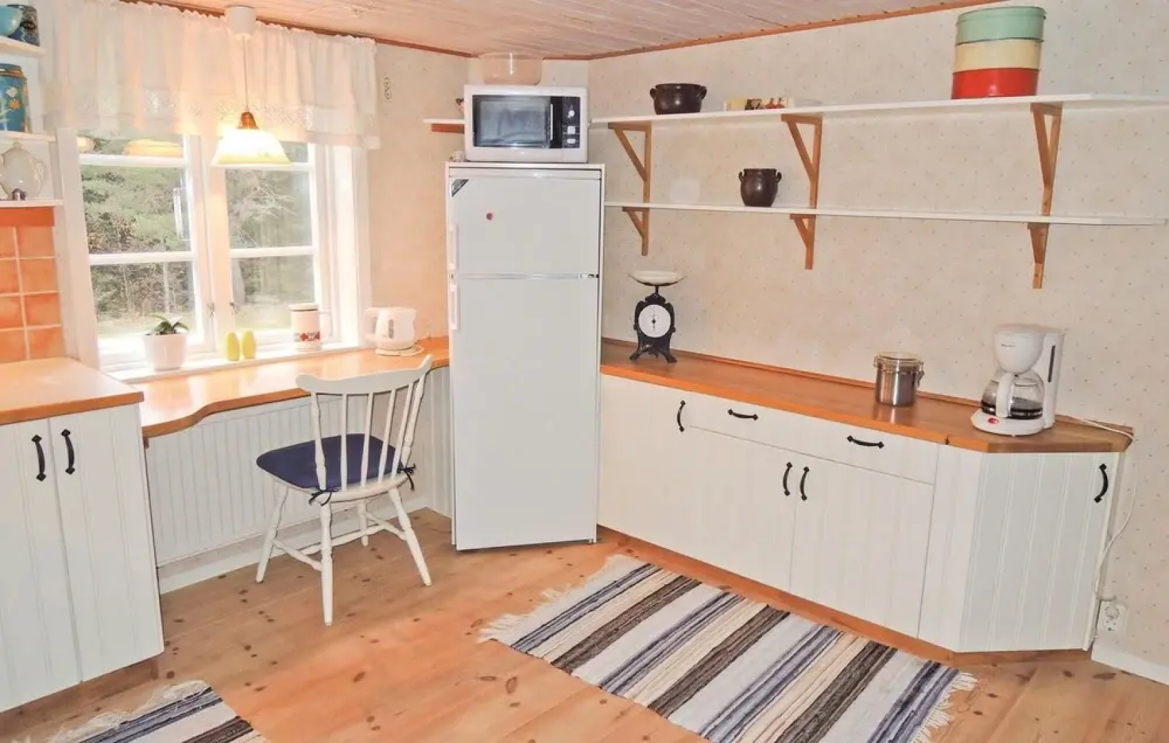 Beautiful Home in Alvesta With 3 Bedrooms