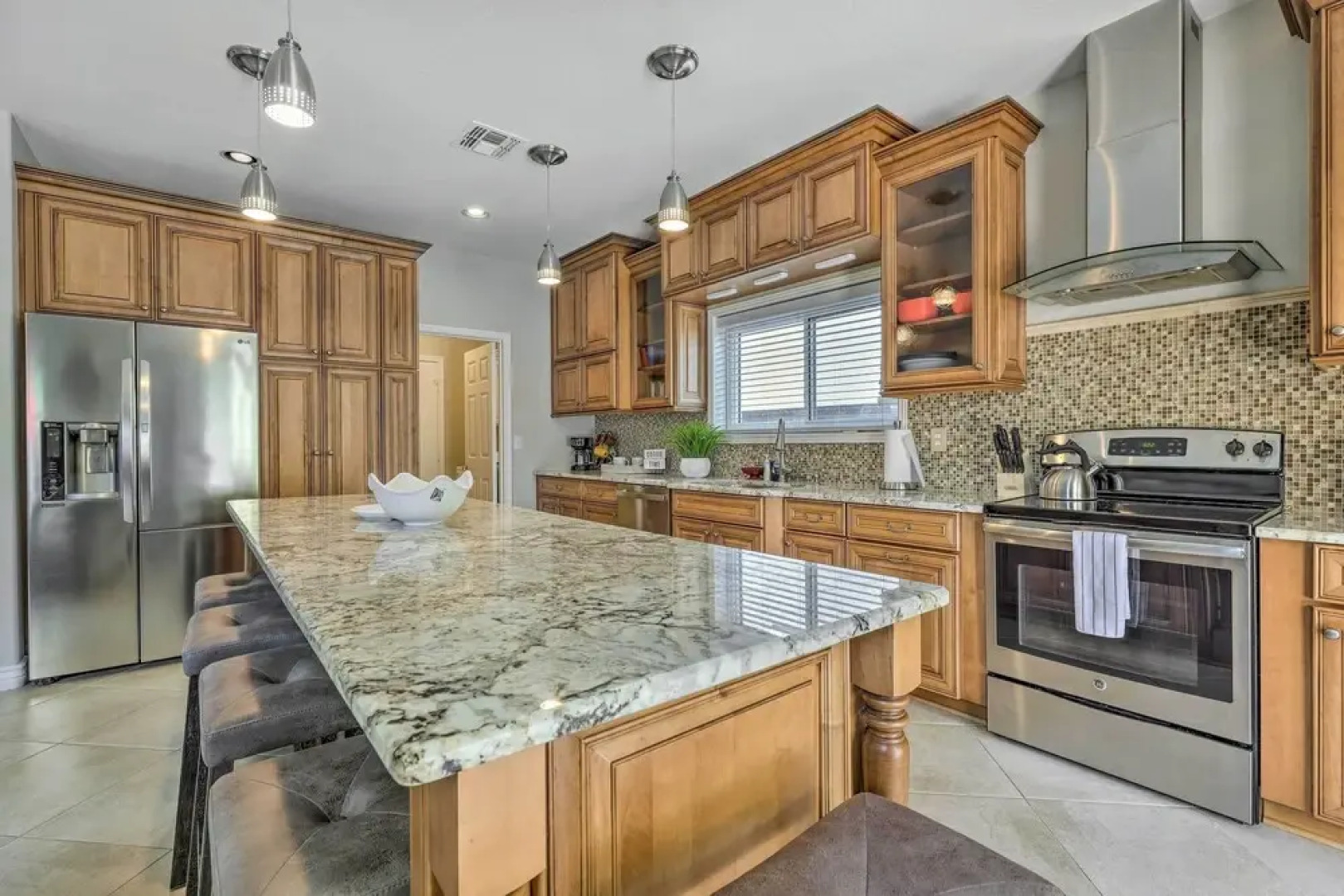 Spacious Gilbert Escape w/ Pool & Hot Tub!