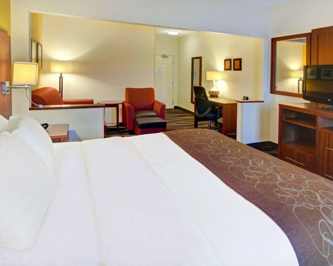 Comfort Suites Longview North