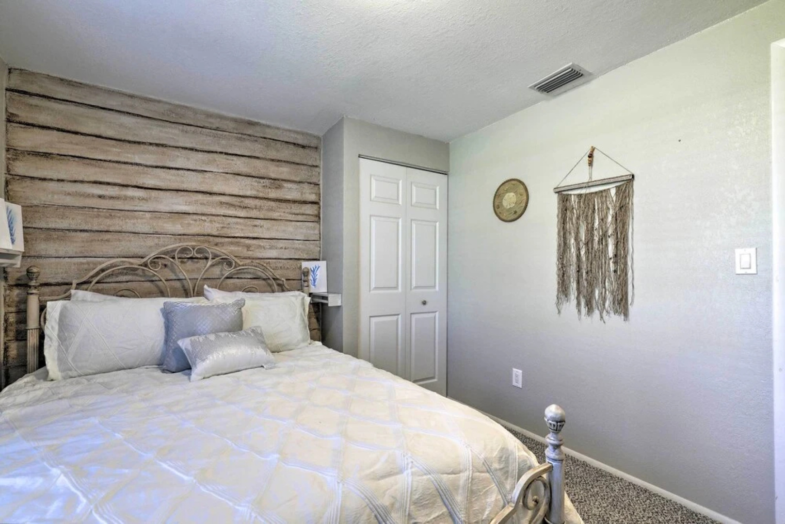 Near Beaches & Dining: Palm Harbor Gem w/ Pool