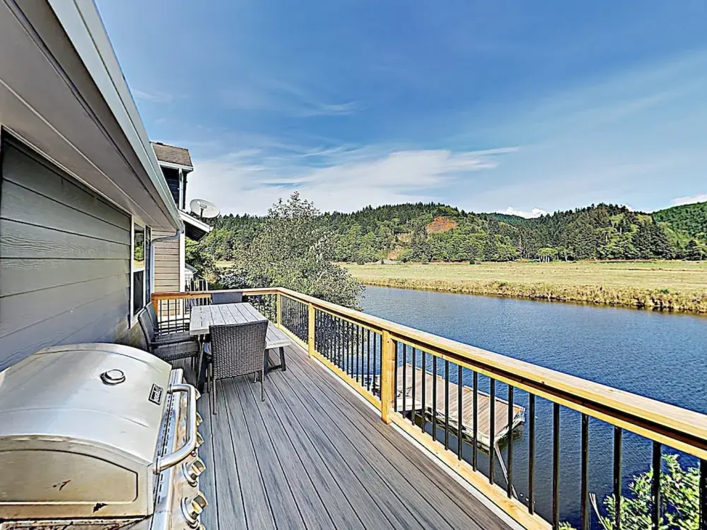 New Listing! Spacious Riverfront Gem W/ Firepit 3 Bedroom Home