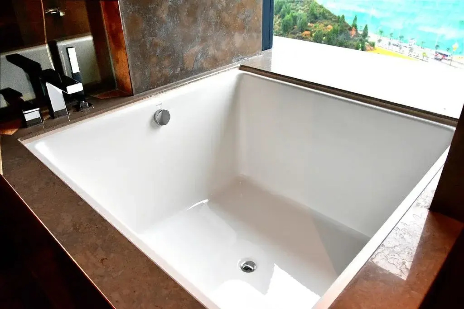 Thank Inn Hotel Guizhou Tongren Wanshan District South Expressway