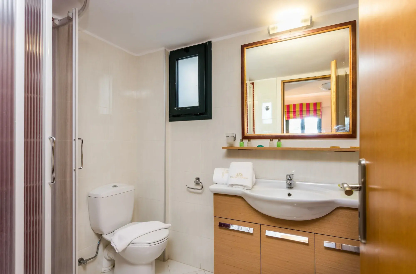 Pilot's Villas Luxury Suites