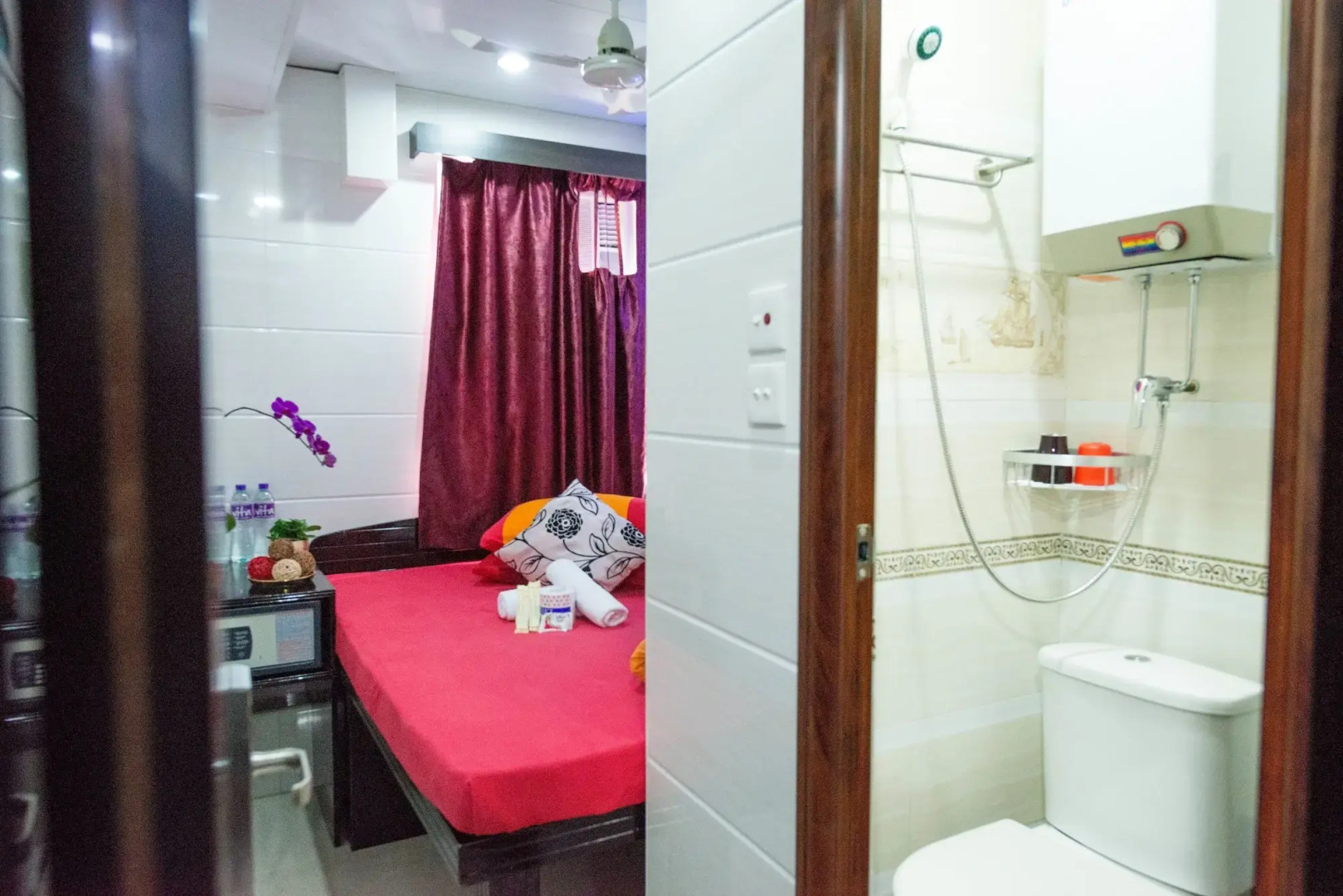 Отель Canada Inn