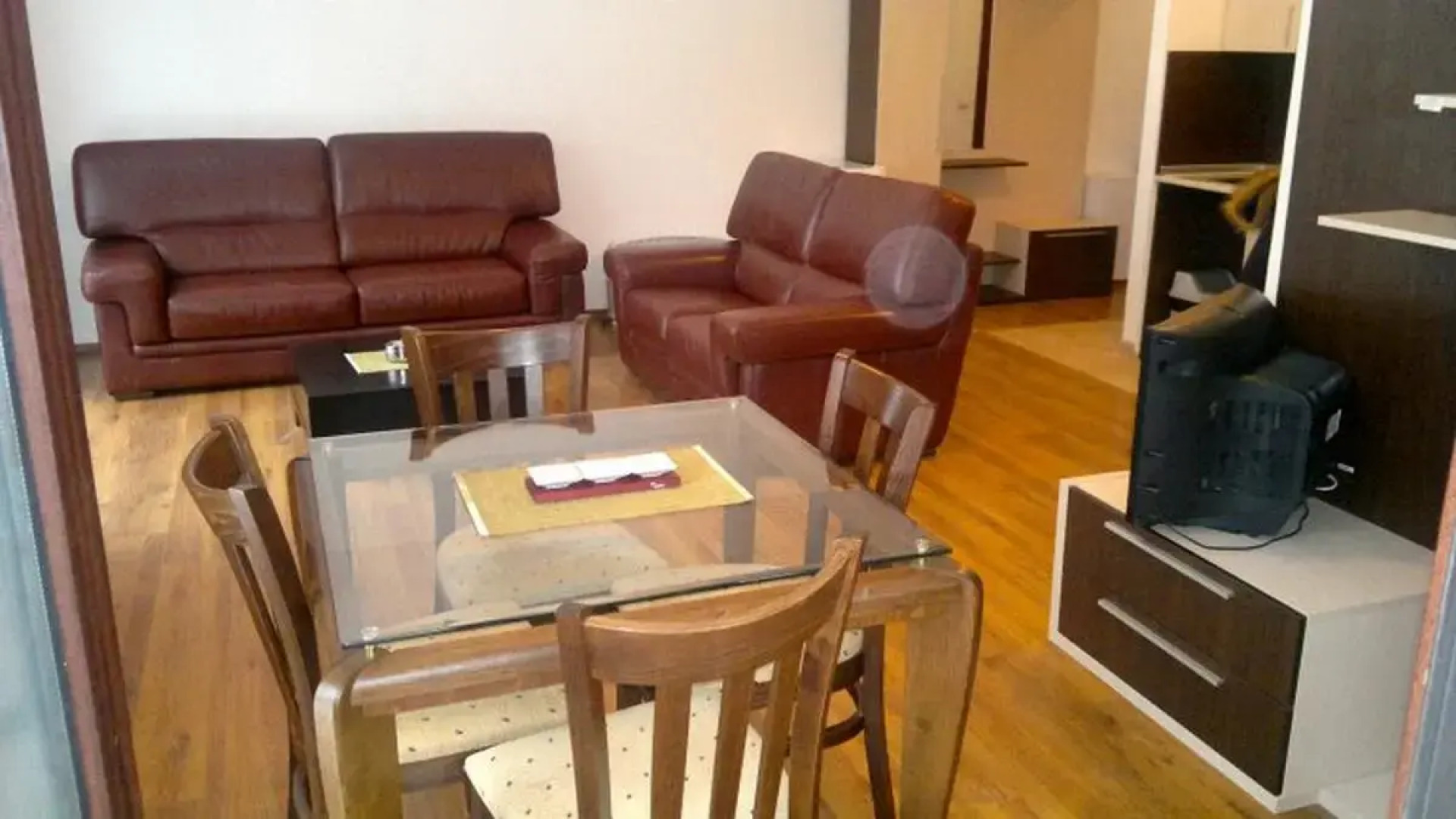 Persey Flora Apartments