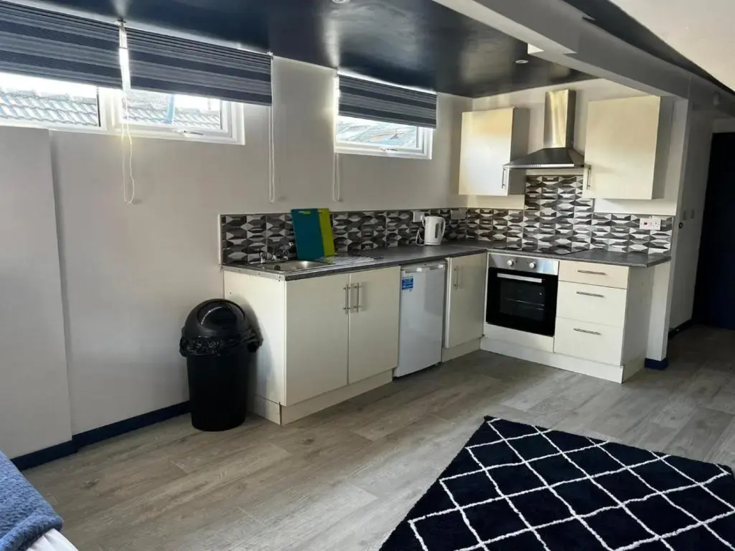 Empire Fleetwood Apartments - Windsor Terrace